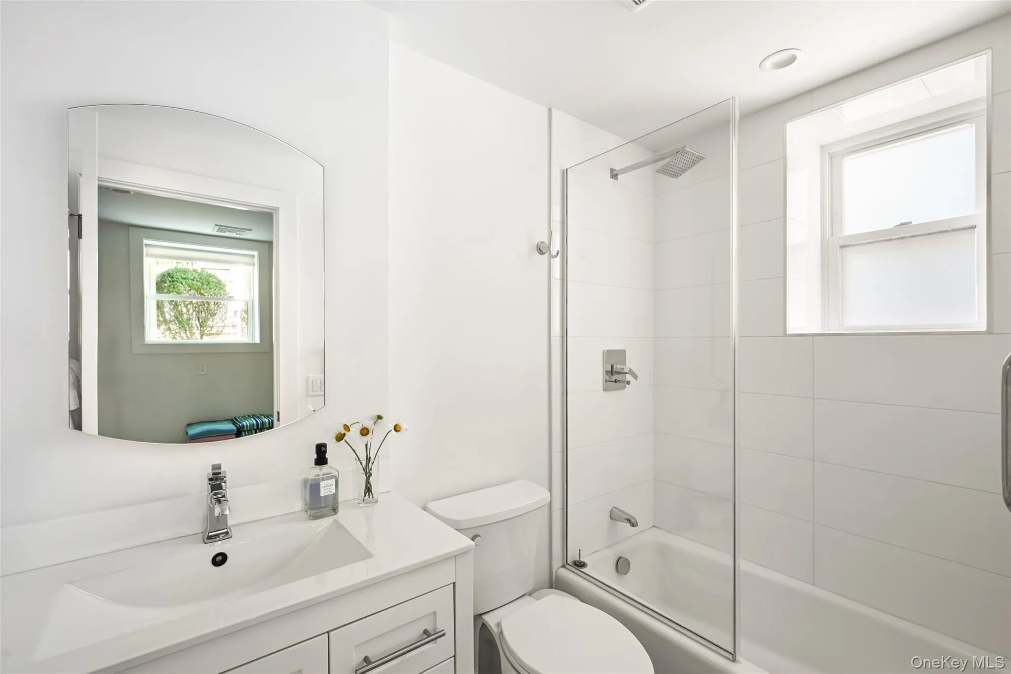 845 County Road 39, Southampton, NY, 4 Bedrooms Bedrooms, 6 Rooms Rooms,2 BathroomsBathrooms,Residential,For Rent,County Road 39,0,1045106 845 County Road 39, Southampton, NY, 4 Bedrooms Bedrooms, 6 Rooms Rooms,2 BathroomsBathrooms,Residential,For Rent,County Road 39,0,1045106