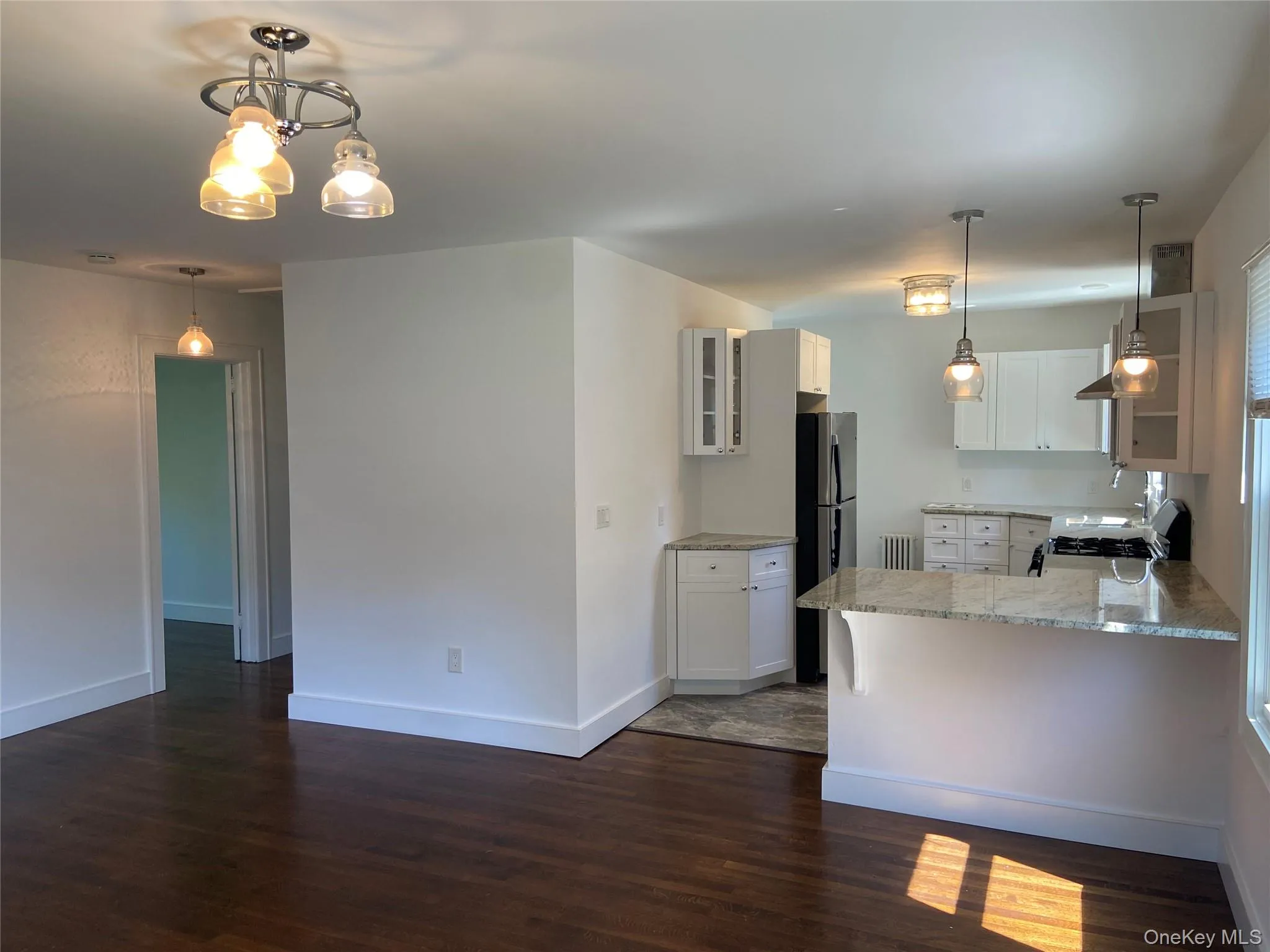 424 Sweezy Avenue, Riverhead, NY, 3 Bedrooms Bedrooms, 5 Rooms Rooms,1 BathroomBathrooms,Residential Lease,For Rent,Sweezy,0,1045107 424 Sweezy Avenue, Riverhead, NY, 3 Bedrooms Bedrooms, 5 Rooms Rooms,1 BathroomBathrooms,Residential Lease,For Rent,Sweezy,0,1045107