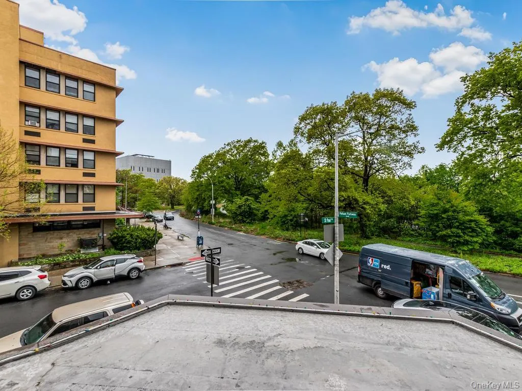 1874 Pelham Parkway, New York, NY, 2 Bedrooms Bedrooms, 6 Rooms Rooms,2 BathroomsBathrooms,Residential,For Rent,Pelham,0,1045112 1874 Pelham Parkway, New York, NY, 2 Bedrooms Bedrooms, 6 Rooms Rooms,2 BathroomsBathrooms,Residential,For Rent,Pelham,0,1045112