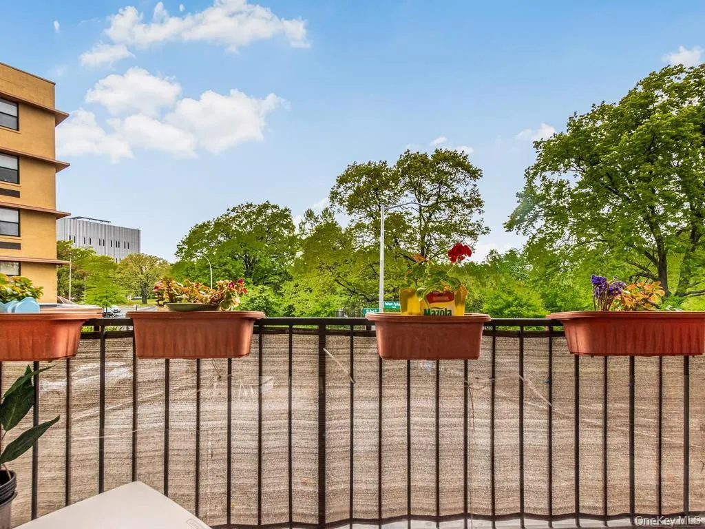 1874 Pelham Parkway, New York, NY, 2 Bedrooms Bedrooms, 6 Rooms Rooms,2 BathroomsBathrooms,Residential,For Rent,Pelham,0,1045112 1874 Pelham Parkway, New York, NY, 2 Bedrooms Bedrooms, 6 Rooms Rooms,2 BathroomsBathrooms,Residential,For Rent,Pelham,0,1045112
