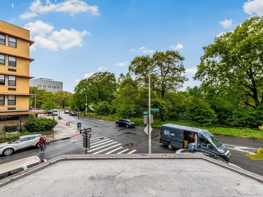 1874 Pelham Parkway, New York, NY, 2 Bedrooms Bedrooms, 6 Rooms Rooms,2 BathroomsBathrooms,Residential,For Rent,Pelham,0,1045112 1874 Pelham Parkway, New York, NY, 2 Bedrooms Bedrooms, 6 Rooms Rooms,2 BathroomsBathrooms,Residential,For Rent,Pelham,0,1045112
