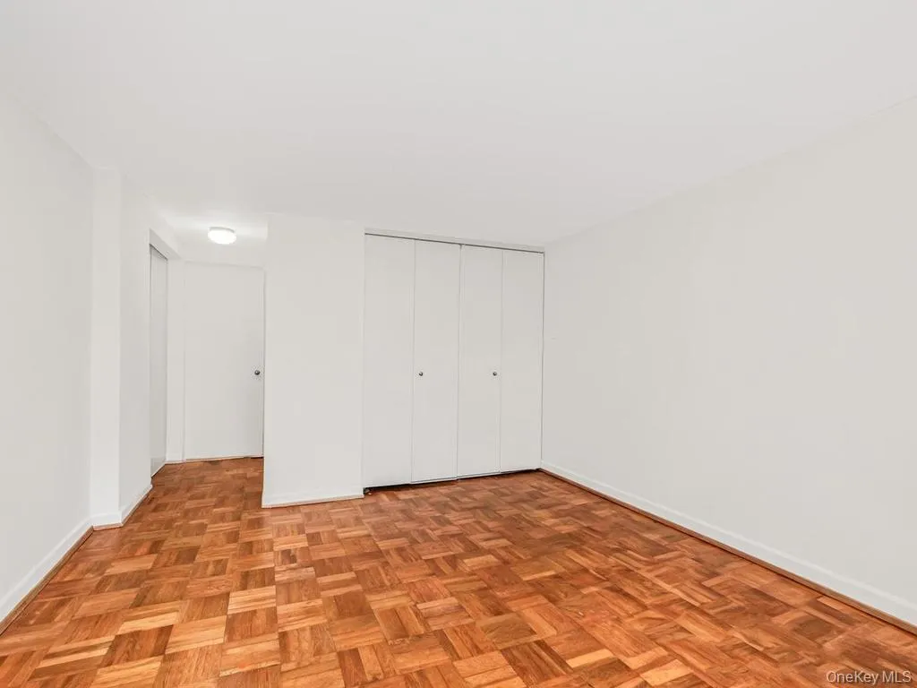 1874 Pelham Parkway, New York, NY, 2 Bedrooms Bedrooms, 6 Rooms Rooms,2 BathroomsBathrooms,Residential,For Rent,Pelham,0,1045112 1874 Pelham Parkway, New York, NY, 2 Bedrooms Bedrooms, 6 Rooms Rooms,2 BathroomsBathrooms,Residential,For Rent,Pelham,0,1045112