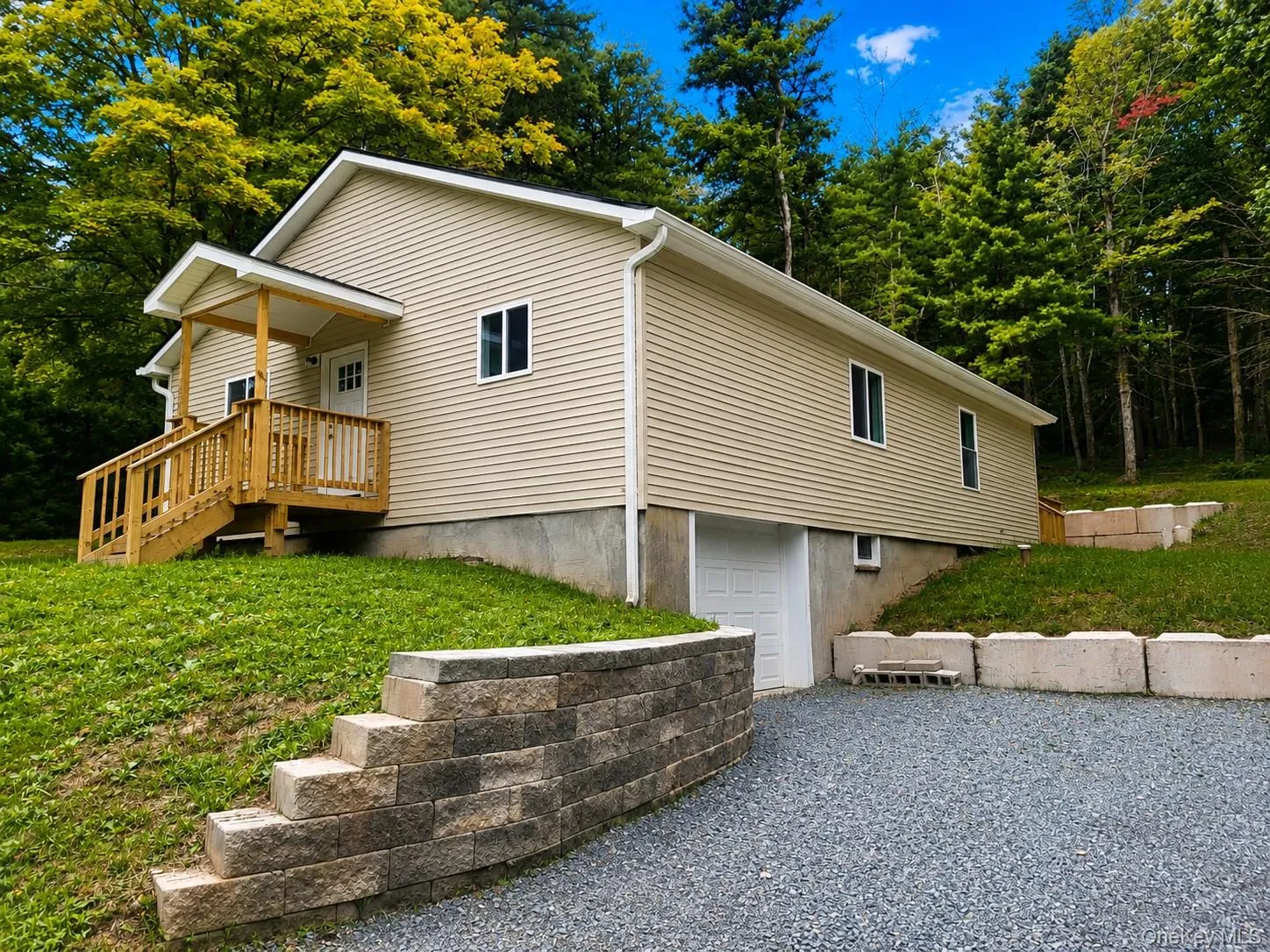 943 State Route 55, Highland, NY, 4 Bedrooms Bedrooms, 8 Rooms Rooms,2 BathroomsBathrooms,Residential,For Rent,State Route 55,0,1045115 943 State Route 55, Highland, NY, 4 Bedrooms Bedrooms, 8 Rooms Rooms,2 BathroomsBathrooms,Residential,For Rent,State Route 55,0,1045115