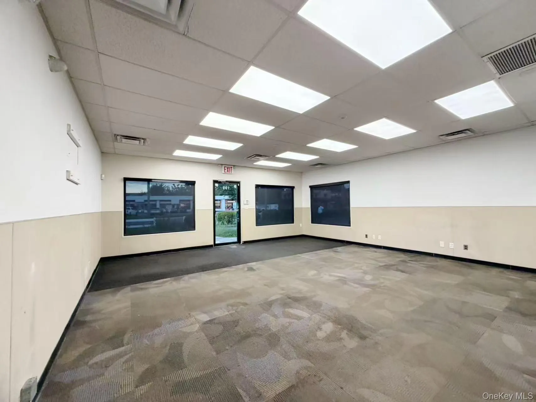 199 Montauk Highway, Babylon, NY, ,Commercial Lease,For Rent,Montauk,0,1045116 199 Montauk Highway, Babylon, NY, ,Commercial Lease,For Rent,Montauk,0,1045116