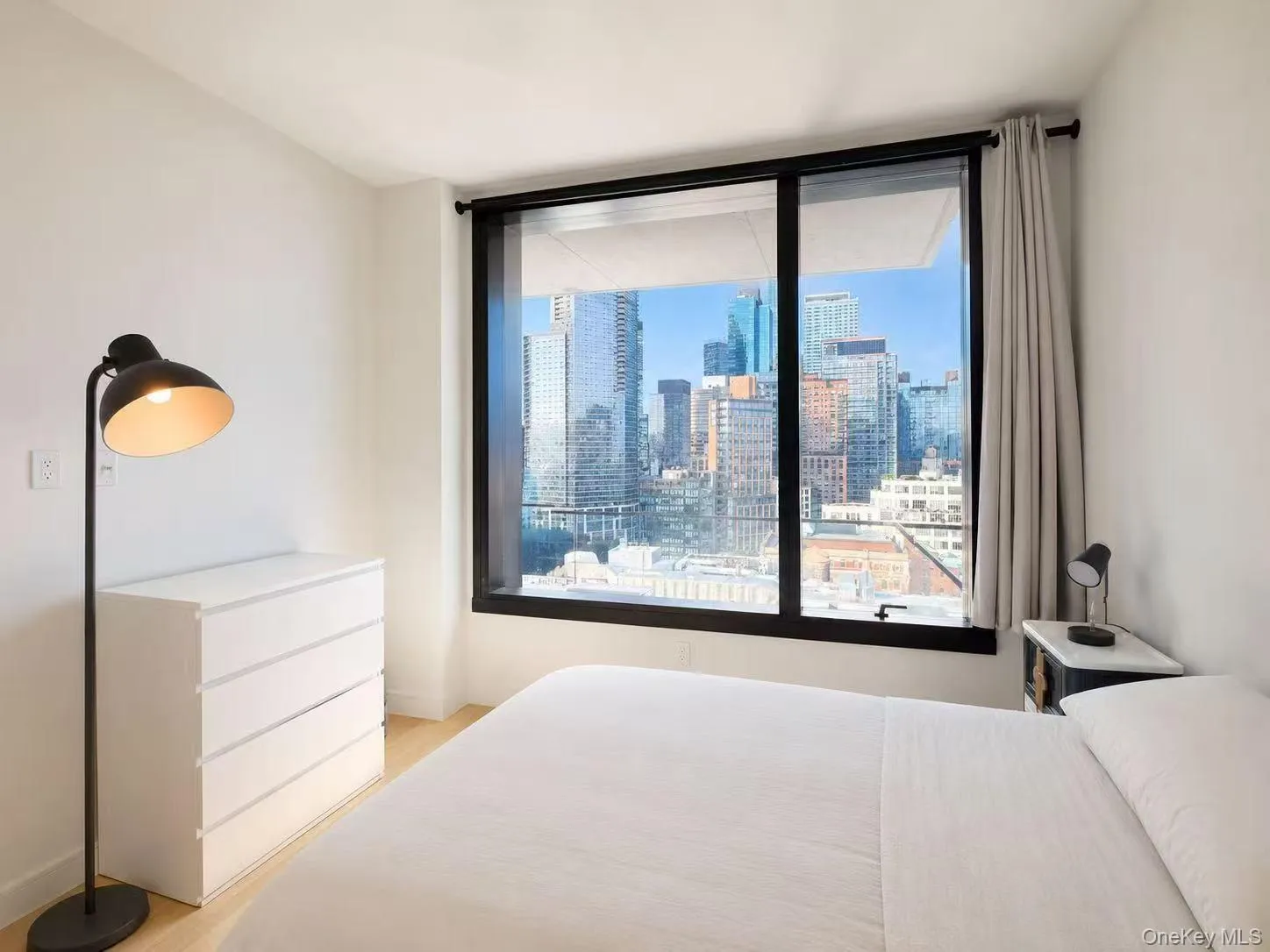 45-30 Pearson Street, New York, NY, 1 Bedroom Bedrooms, 4 Rooms Rooms,1 BathroomBathrooms,Residential,For Rent,Pearson,0,1045120 45-30 Pearson Street, New York, NY, 1 Bedroom Bedrooms, 4 Rooms Rooms,1 BathroomBathrooms,Residential,For Rent,Pearson,0,1045120