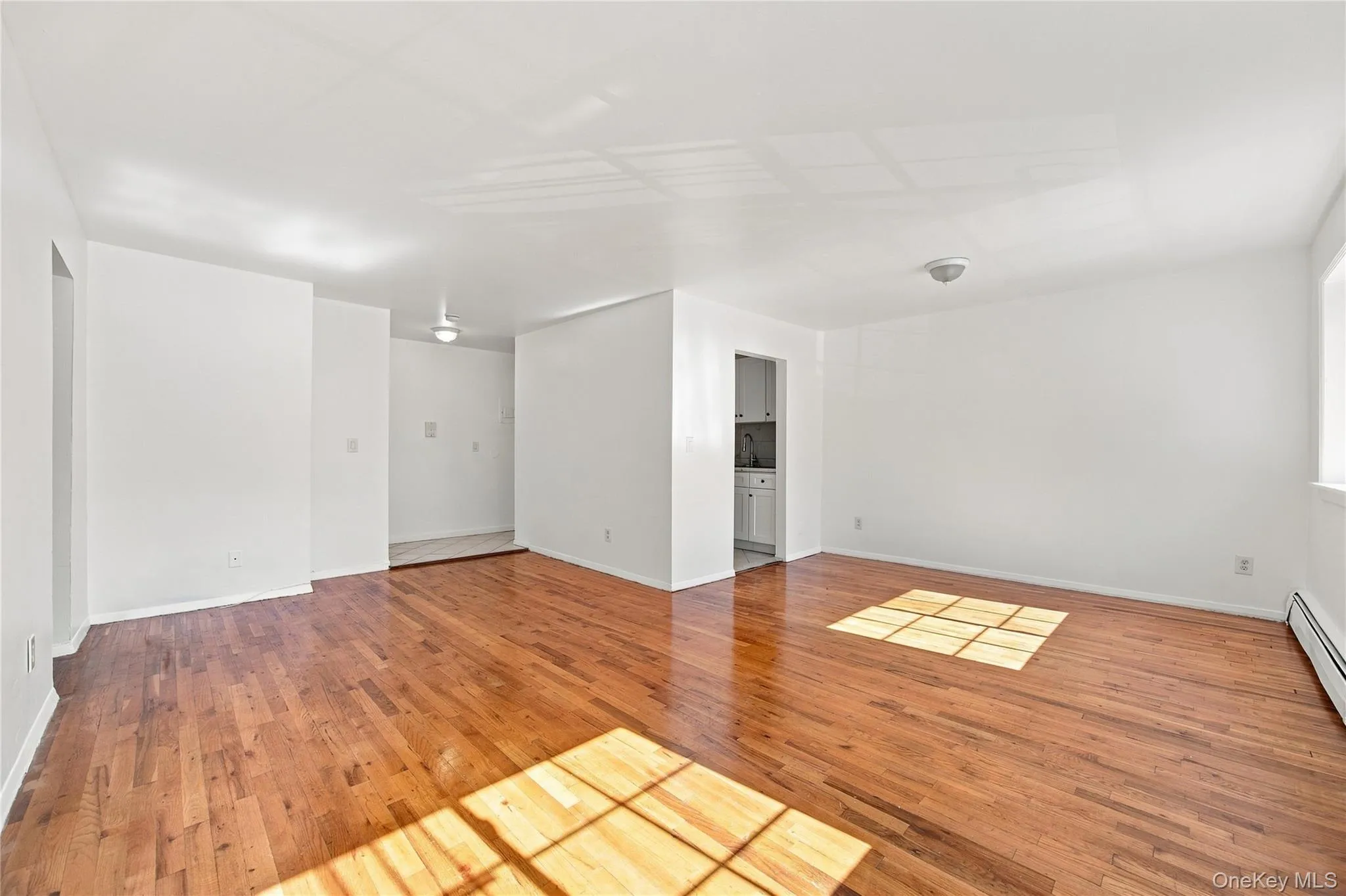 31 Fero Street, Yonkers, NY, 2 Bedrooms Bedrooms, 4 Rooms Rooms,1 BathroomBathrooms,Residential Lease,For Rent,Fero,0,1045122 31 Fero Street, Yonkers, NY, 2 Bedrooms Bedrooms, 4 Rooms Rooms,1 BathroomBathrooms,Residential Lease,For Rent,Fero,0,1045122