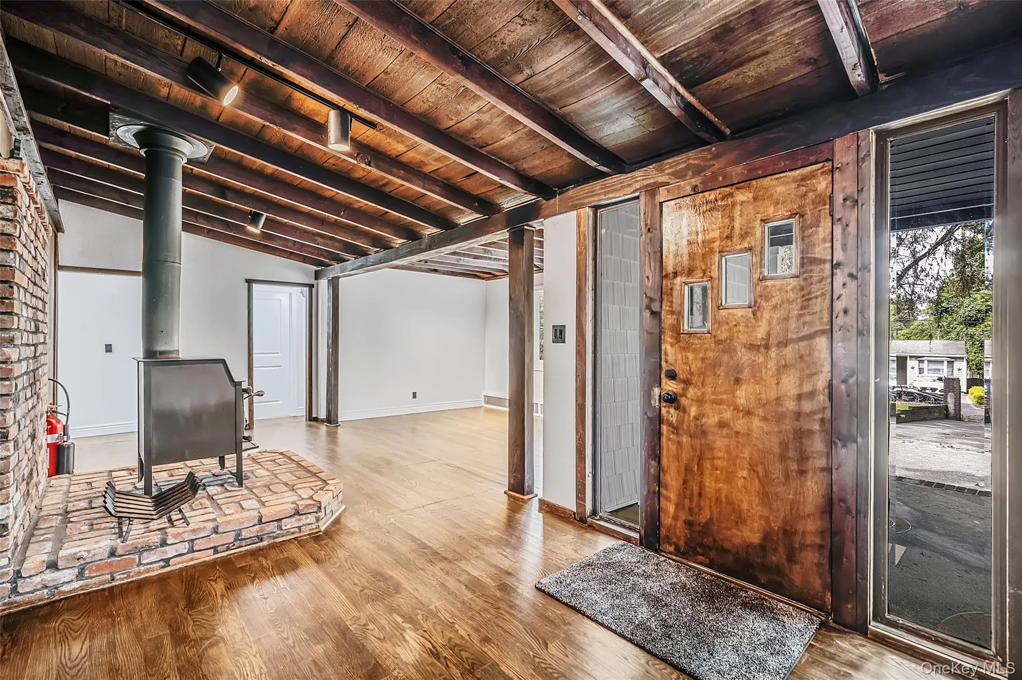 68 Oakdale Avenue, Brookhaven, NY, 4 Bedrooms Bedrooms, 8 Rooms Rooms,1 BathroomBathrooms,Residential,For Rent,Oakdale,0,1045129 68 Oakdale Avenue, Brookhaven, NY, 4 Bedrooms Bedrooms, 8 Rooms Rooms,1 BathroomBathrooms,Residential,For Rent,Oakdale,0,1045129
