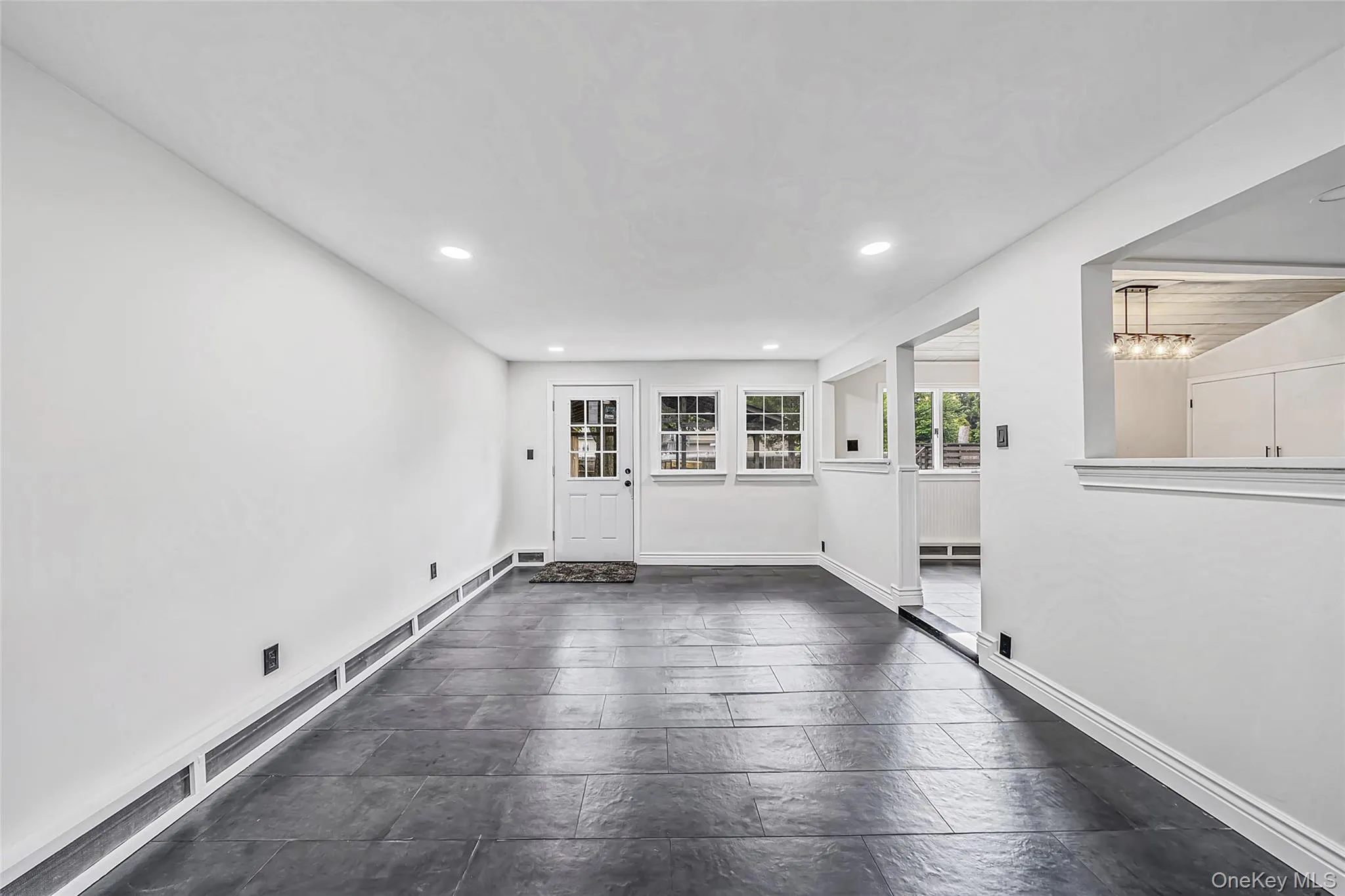 68 Oakdale Avenue, Brookhaven, NY, 4 Bedrooms Bedrooms, 8 Rooms Rooms,1 BathroomBathrooms,Residential,For Rent,Oakdale,0,1045129 68 Oakdale Avenue, Brookhaven, NY, 4 Bedrooms Bedrooms, 8 Rooms Rooms,1 BathroomBathrooms,Residential,For Rent,Oakdale,0,1045129