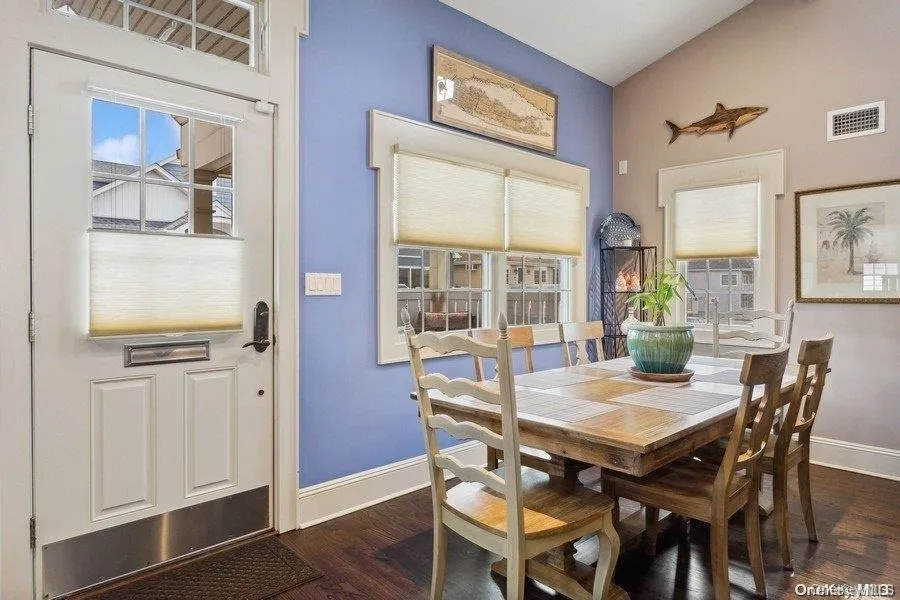 65 Pennsylvania Avenue, Long Beach, NY, 3 Bedrooms Bedrooms, 6 Rooms Rooms,2 BathroomsBathrooms,Residential Lease,For Rent,Pennsylvania,0,1045130 65 Pennsylvania Avenue, Long Beach, NY, 3 Bedrooms Bedrooms, 6 Rooms Rooms,2 BathroomsBathrooms,Residential Lease,For Rent,Pennsylvania,0,1045130