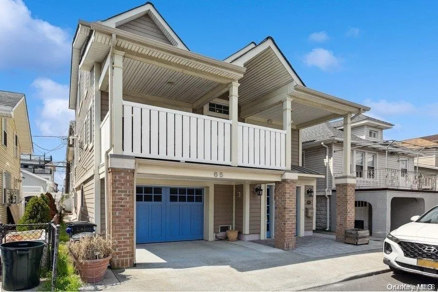 65 Pennsylvania Avenue, Long Beach, NY, 3 Bedrooms Bedrooms, 6 Rooms Rooms,2 BathroomsBathrooms,Residential Lease,For Rent,Pennsylvania,0,1045130 65 Pennsylvania Avenue, Long Beach, NY, 3 Bedrooms Bedrooms, 6 Rooms Rooms,2 BathroomsBathrooms,Residential Lease,For Rent,Pennsylvania,0,1045130
