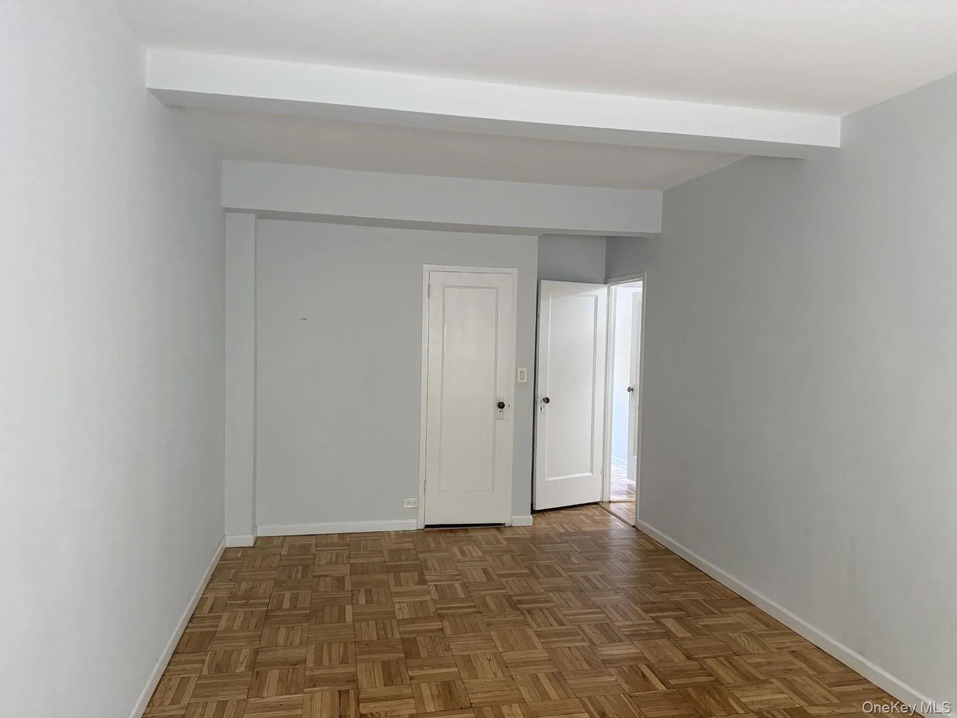 1505 Archer Road, New York, NY, 2 Bedrooms Bedrooms, 4 Rooms Rooms,1 BathroomBathrooms,Residential Lease,For Rent,Archer,0,1045131 1505 Archer Road, New York, NY, 2 Bedrooms Bedrooms, 4 Rooms Rooms,1 BathroomBathrooms,Residential Lease,For Rent,Archer,0,1045131