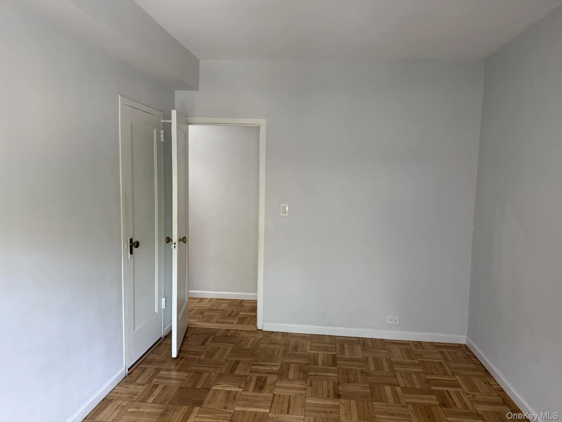 1505 Archer Road, New York, NY, 2 Bedrooms Bedrooms, 4 Rooms Rooms,1 BathroomBathrooms,Residential Lease,For Rent,Archer,0,1045131 1505 Archer Road, New York, NY, 2 Bedrooms Bedrooms, 4 Rooms Rooms,1 BathroomBathrooms,Residential Lease,For Rent,Archer,0,1045131