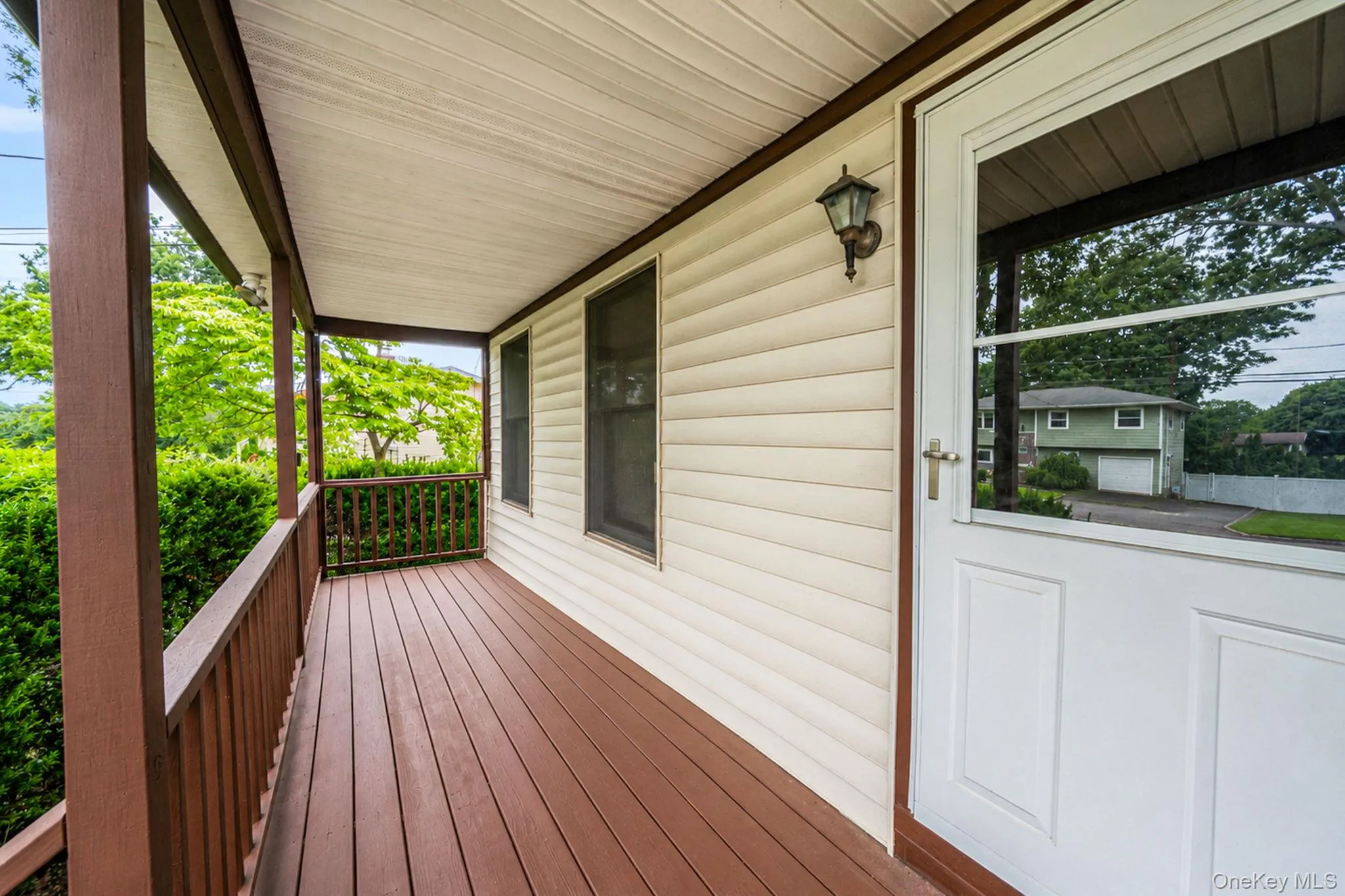 14 Roosevelt Avenue, Smithtown, NY, 5 Bedrooms Bedrooms, 11 Rooms Rooms,2 BathroomsBathrooms,Residential,For Rent,Roosevelt,0,1045135 14 Roosevelt Avenue, Smithtown, NY, 5 Bedrooms Bedrooms, 11 Rooms Rooms,2 BathroomsBathrooms,Residential,For Rent,Roosevelt,0,1045135