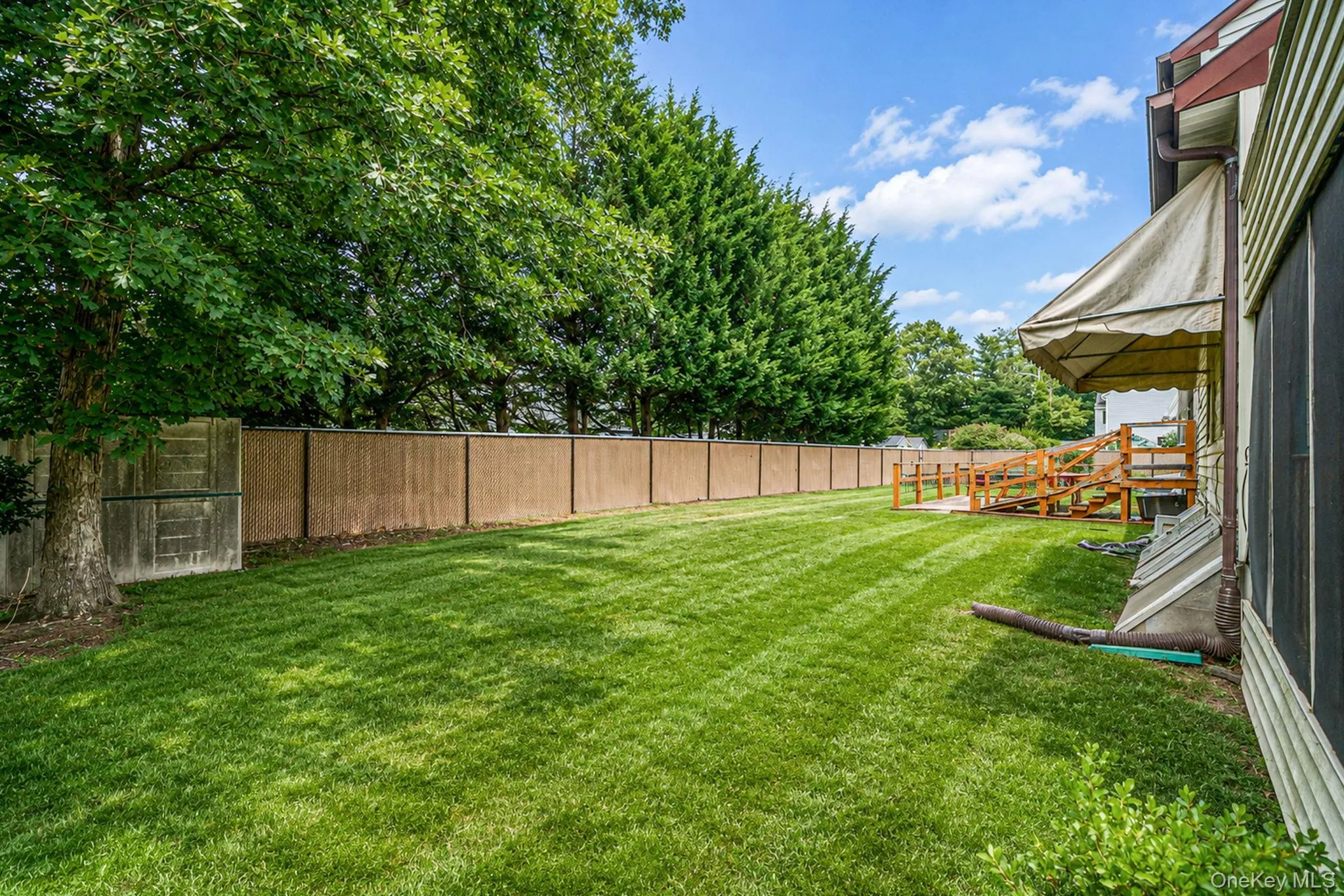 14 Roosevelt Avenue, Smithtown, NY, 5 Bedrooms Bedrooms, 11 Rooms Rooms,2 BathroomsBathrooms,Residential,For Rent,Roosevelt,0,1045135 14 Roosevelt Avenue, Smithtown, NY, 5 Bedrooms Bedrooms, 11 Rooms Rooms,2 BathroomsBathrooms,Residential,For Rent,Roosevelt,0,1045135