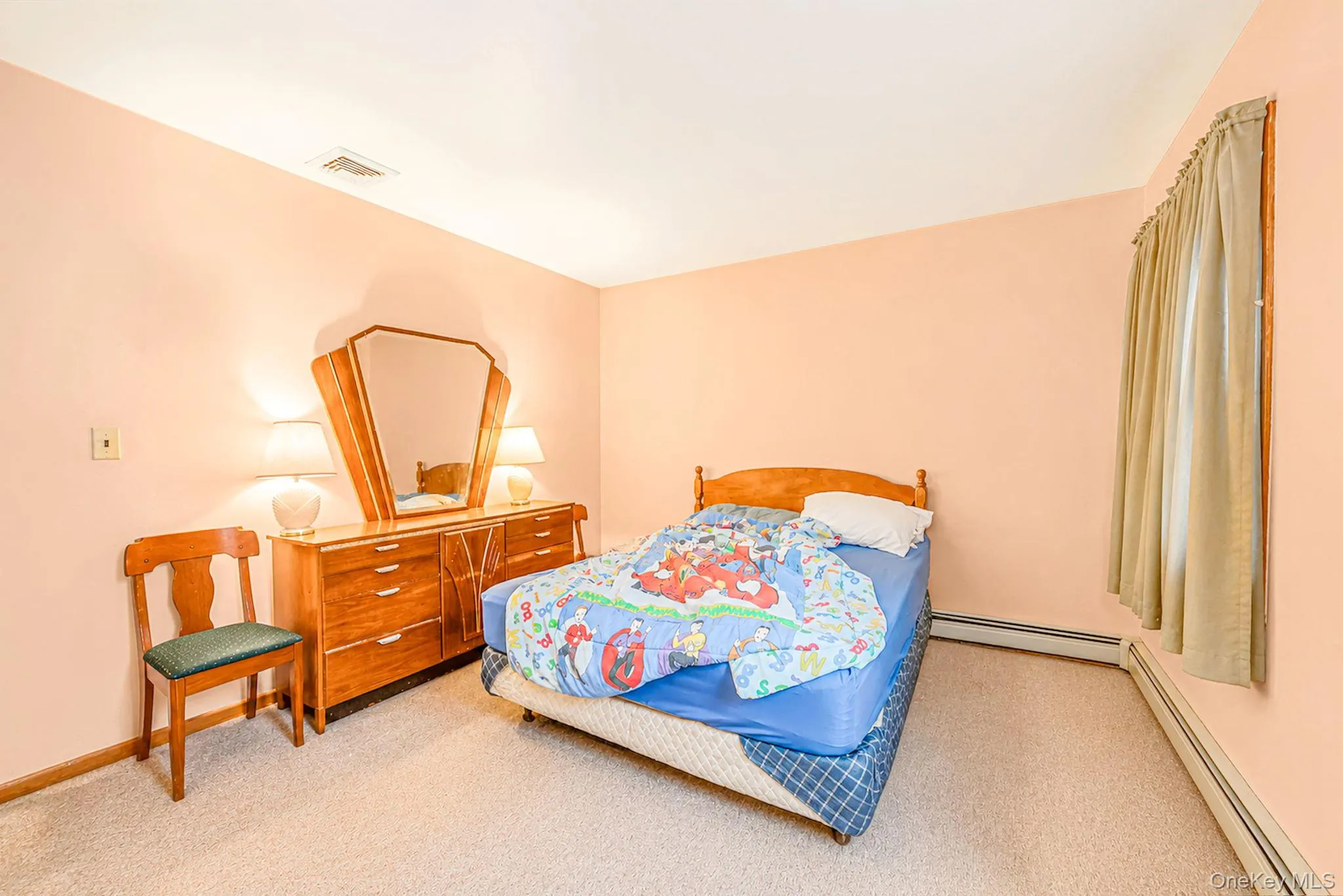 14 Roosevelt Avenue, Smithtown, NY, 5 Bedrooms Bedrooms, 11 Rooms Rooms,2 BathroomsBathrooms,Residential,For Rent,Roosevelt,0,1045135 14 Roosevelt Avenue, Smithtown, NY, 5 Bedrooms Bedrooms, 11 Rooms Rooms,2 BathroomsBathrooms,Residential,For Rent,Roosevelt,0,1045135