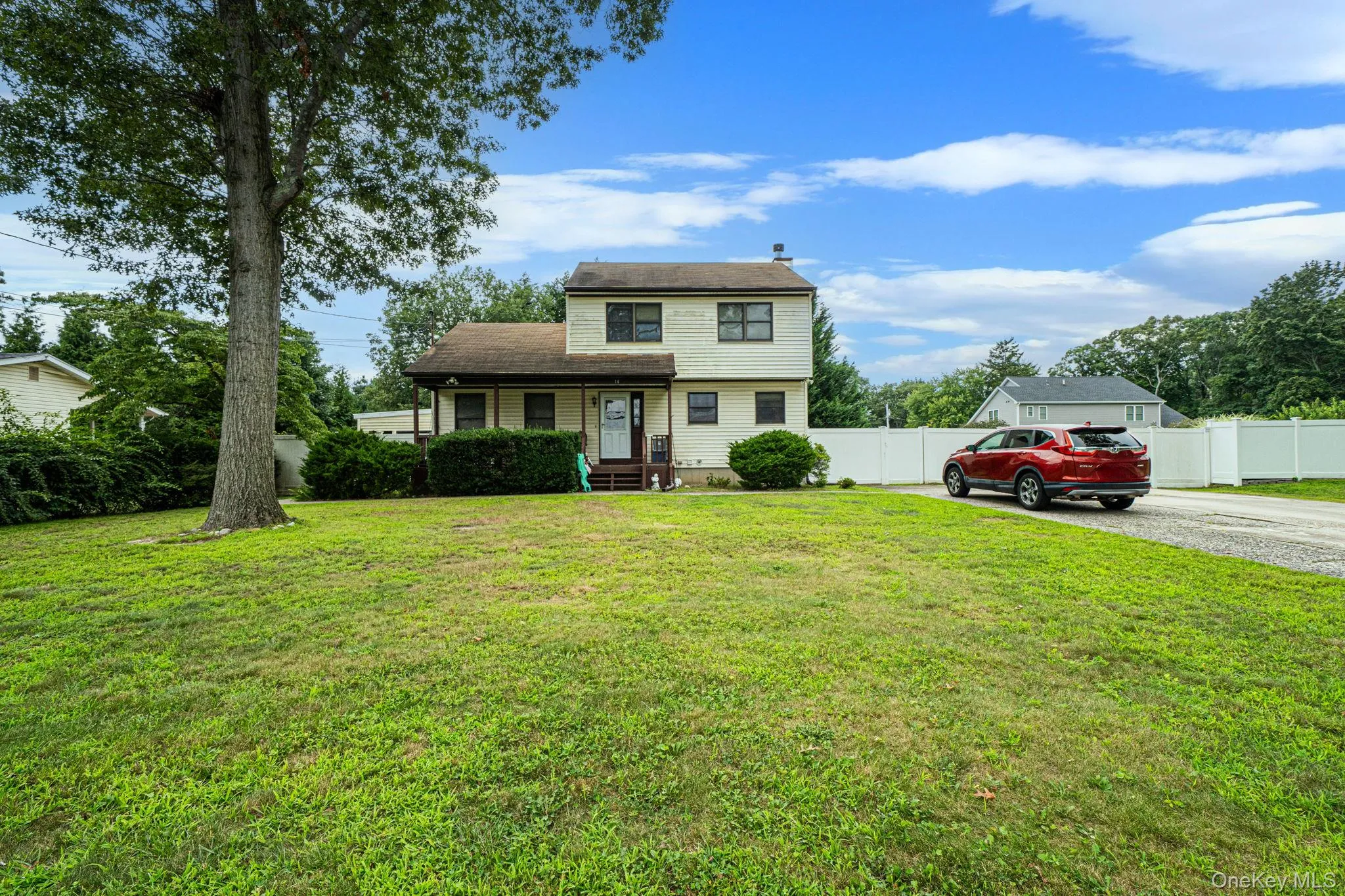 14 Roosevelt Avenue, Smithtown, NY, 5 Bedrooms Bedrooms, 11 Rooms Rooms,2 BathroomsBathrooms,Residential,For Rent,Roosevelt,0,1045135 14 Roosevelt Avenue, Smithtown, NY, 5 Bedrooms Bedrooms, 11 Rooms Rooms,2 BathroomsBathrooms,Residential,For Rent,Roosevelt,0,1045135
