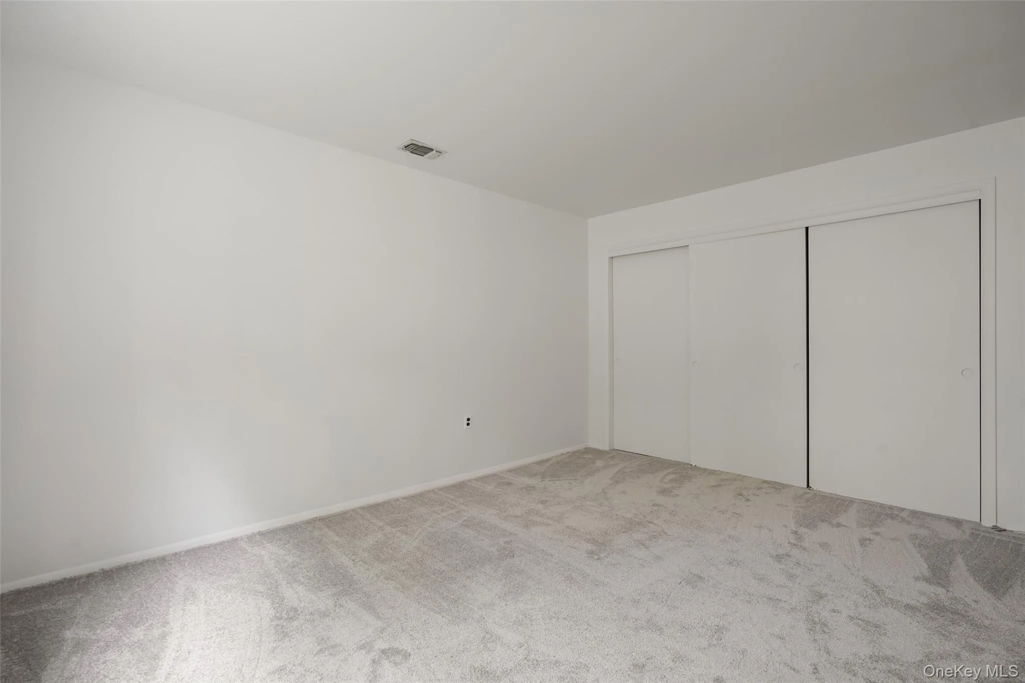 2 Large Bedroom Closets 2 Large Bedroom Closets