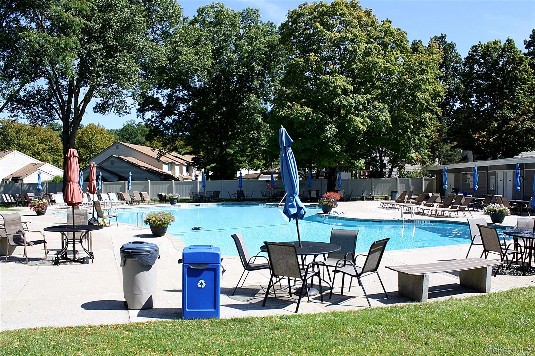 Pool Pool