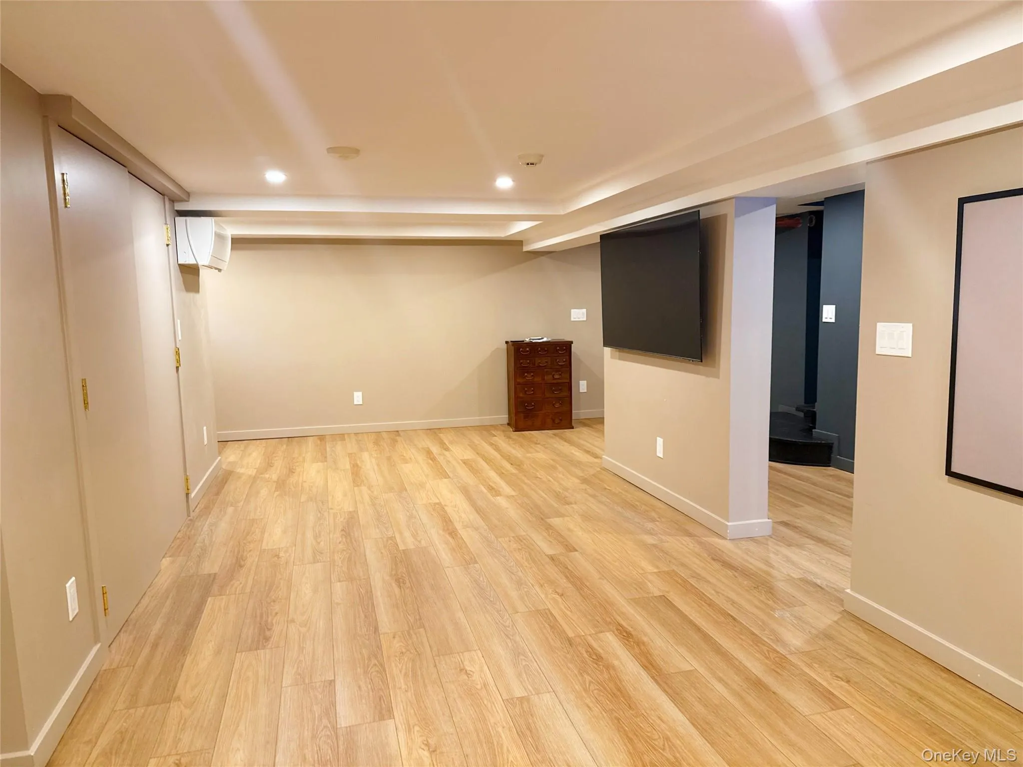 120 Saint James Street, Kingston, NY, 4 Bedrooms Bedrooms, 8 Rooms Rooms,2 BathroomsBathrooms,Residential,For Rent,Saint James,0,1045142 120 Saint James Street, Kingston, NY, 4 Bedrooms Bedrooms, 8 Rooms Rooms,2 BathroomsBathrooms,Residential,For Rent,Saint James,0,1045142