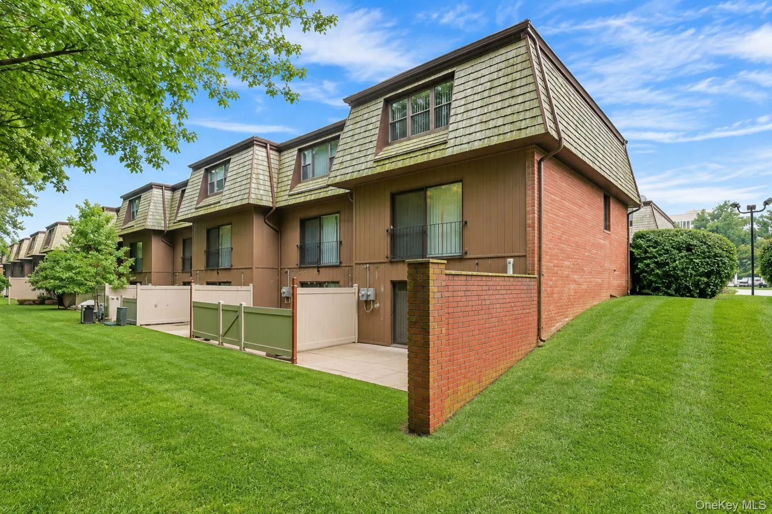 41 Heritage Drive, Clarkstown, NY, 2 Bedrooms Bedrooms, 7 Rooms Rooms,2 BathroomsBathrooms,Residential,For Rent,Heritage,0,1045145 41 Heritage Drive, Clarkstown, NY, 2 Bedrooms Bedrooms, 7 Rooms Rooms,2 BathroomsBathrooms,Residential,For Rent,Heritage,0,1045145