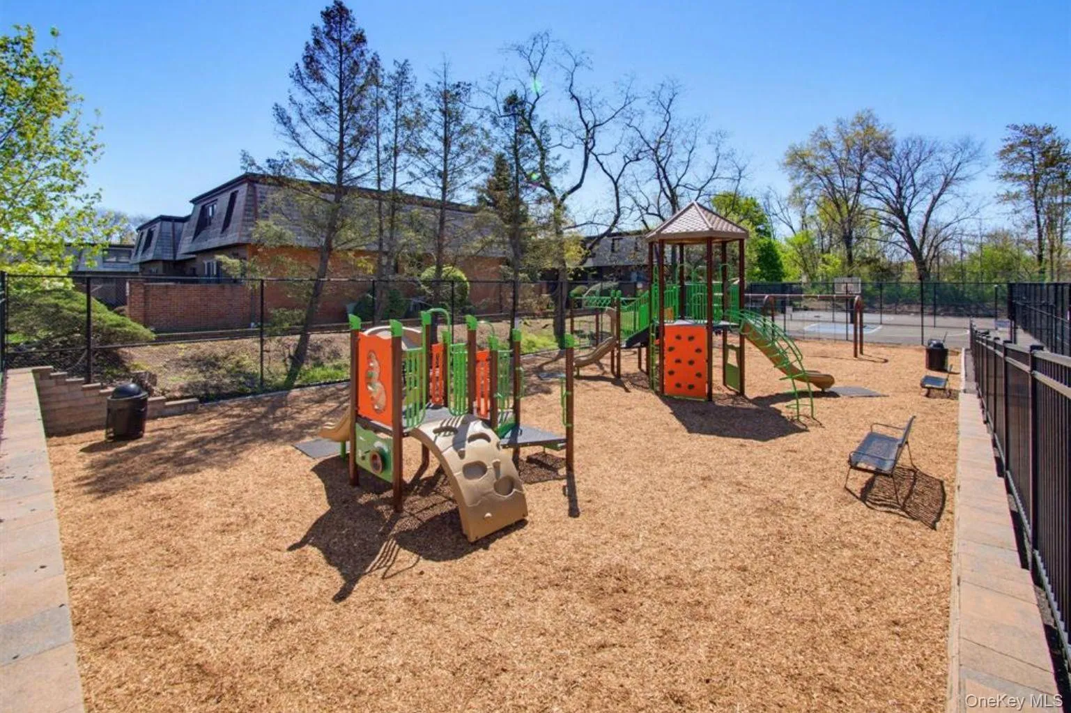 41 Heritage Drive, Clarkstown, NY, 2 Bedrooms Bedrooms, 7 Rooms Rooms,2 BathroomsBathrooms,Residential,For Rent,Heritage,0,1045145 41 Heritage Drive, Clarkstown, NY, 2 Bedrooms Bedrooms, 7 Rooms Rooms,2 BathroomsBathrooms,Residential,For Rent,Heritage,0,1045145