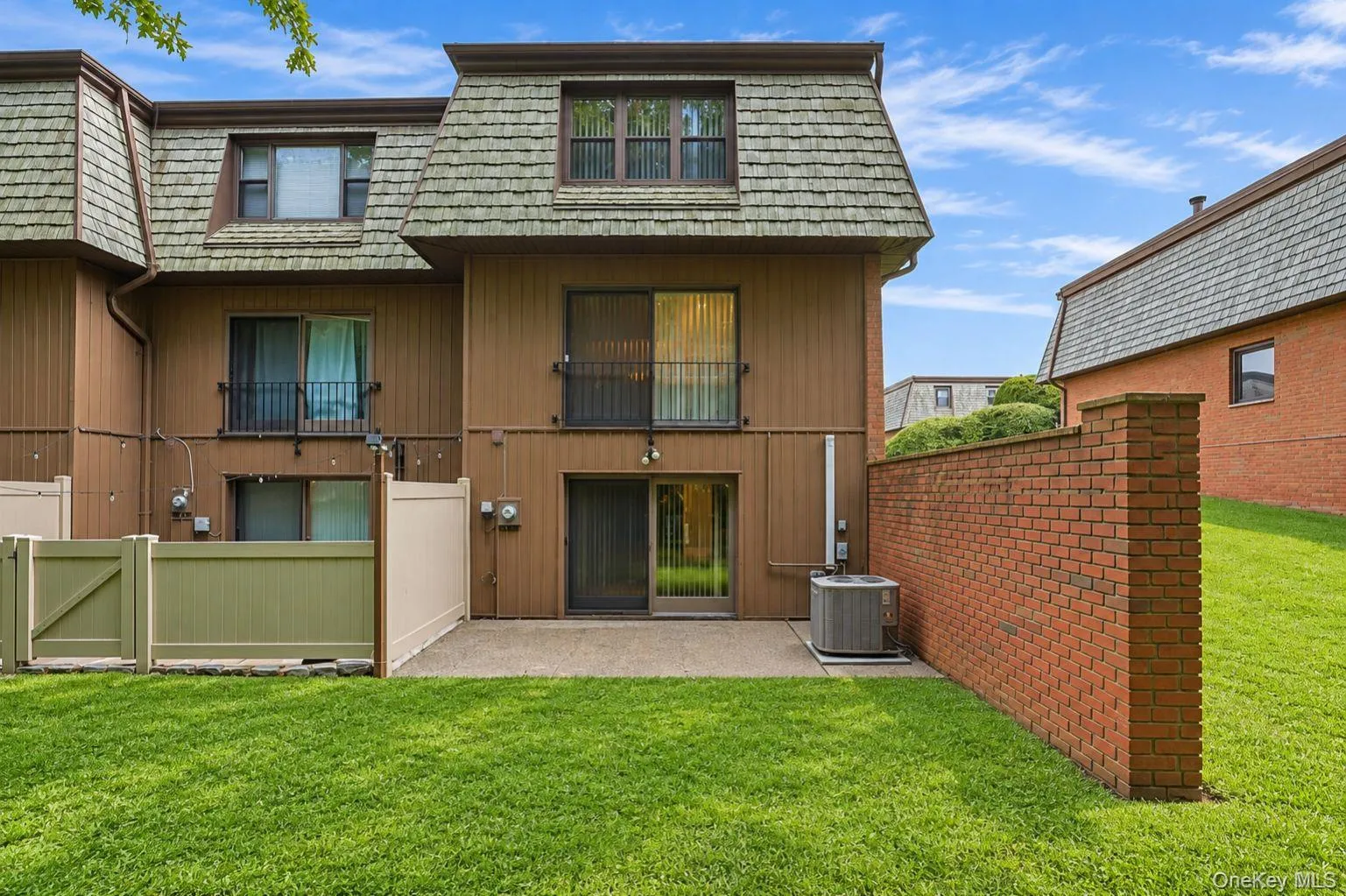 41 Heritage Drive, Clarkstown, NY, 2 Bedrooms Bedrooms, 7 Rooms Rooms,2 BathroomsBathrooms,Residential,For Rent,Heritage,0,1045145 41 Heritage Drive, Clarkstown, NY, 2 Bedrooms Bedrooms, 7 Rooms Rooms,2 BathroomsBathrooms,Residential,For Rent,Heritage,0,1045145