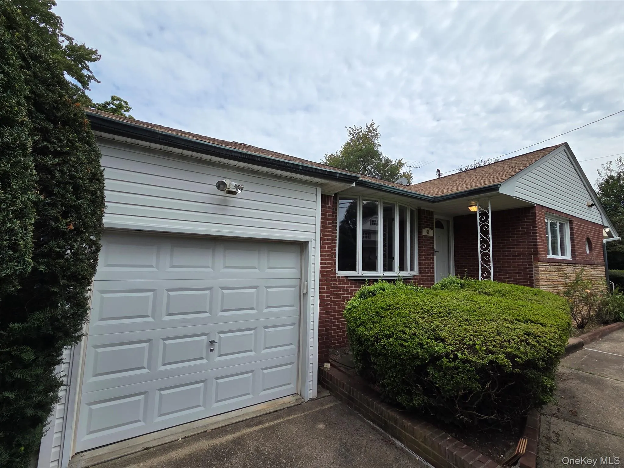 42 Sheridan Street, Huntington, NY, 3 Bedrooms Bedrooms, 6 Rooms Rooms,1 BathroomBathrooms,Residential,For Rent,Sheridan,0,1045146 42 Sheridan Street, Huntington, NY, 3 Bedrooms Bedrooms, 6 Rooms Rooms,1 BathroomBathrooms,Residential,For Rent,Sheridan,0,1045146