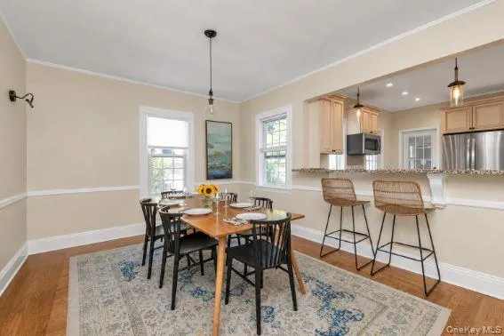64 Tooker Avenue, Oyster Bay, NY, 3 Bedrooms Bedrooms, 8 Rooms Rooms,2 BathroomsBathrooms,Residential,For Rent,Tooker,0,1045148 64 Tooker Avenue, Oyster Bay, NY, 3 Bedrooms Bedrooms, 8 Rooms Rooms,2 BathroomsBathrooms,Residential,For Rent,Tooker,0,1045148