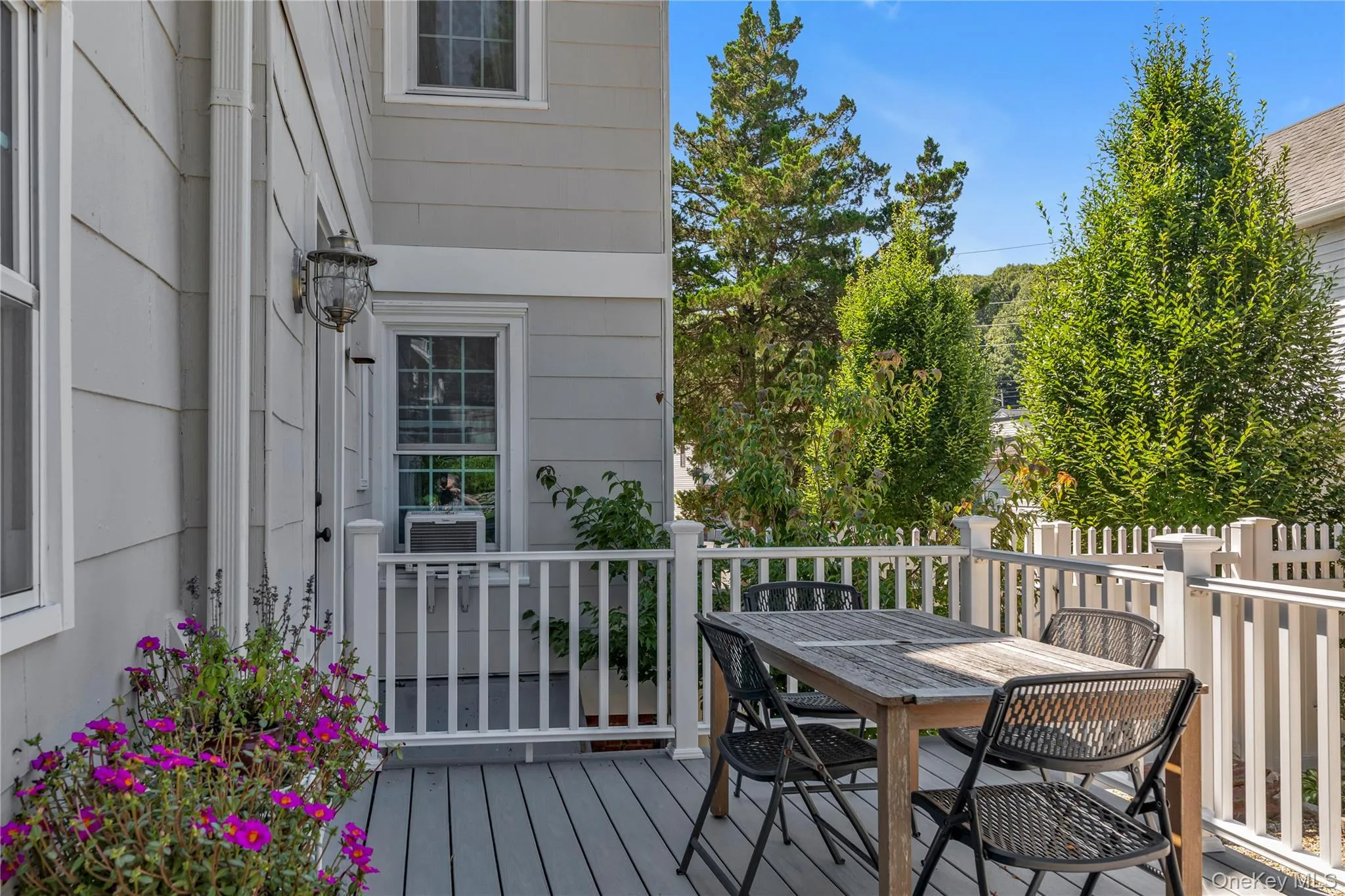64 Tooker Avenue, Oyster Bay, NY, 3 Bedrooms Bedrooms, 8 Rooms Rooms,2 BathroomsBathrooms,Residential,For Rent,Tooker,0,1045148 64 Tooker Avenue, Oyster Bay, NY, 3 Bedrooms Bedrooms, 8 Rooms Rooms,2 BathroomsBathrooms,Residential,For Rent,Tooker,0,1045148