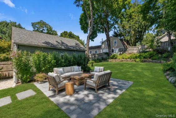 64 Tooker Avenue, Oyster Bay, NY, 3 Bedrooms Bedrooms, 8 Rooms Rooms,2 BathroomsBathrooms,Residential,For Rent,Tooker,0,1045148 64 Tooker Avenue, Oyster Bay, NY, 3 Bedrooms Bedrooms, 8 Rooms Rooms,2 BathroomsBathrooms,Residential,For Rent,Tooker,0,1045148