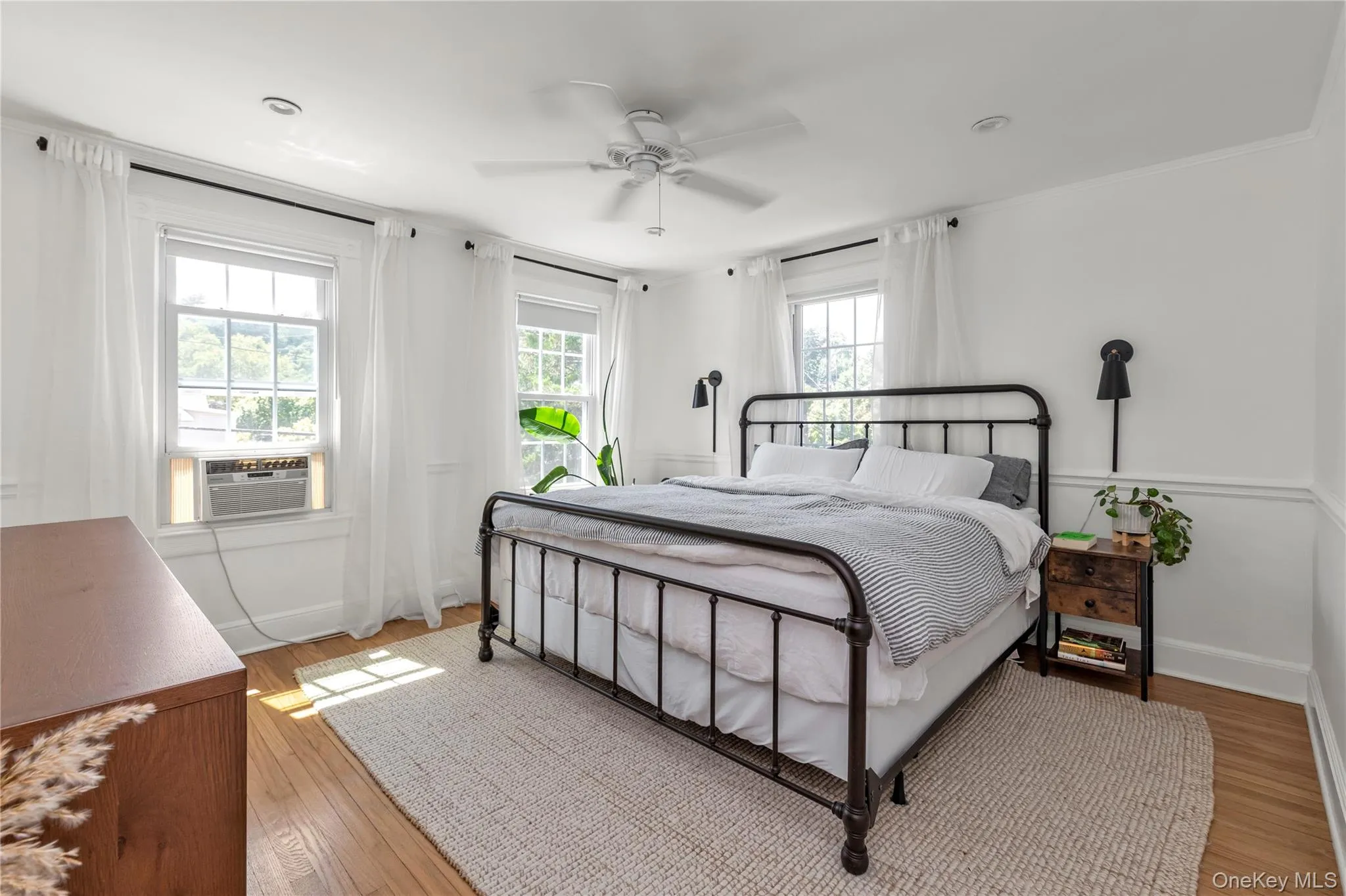 64 Tooker Avenue, Oyster Bay, NY, 3 Bedrooms Bedrooms, 8 Rooms Rooms,2 BathroomsBathrooms,Residential,For Rent,Tooker,0,1045148 64 Tooker Avenue, Oyster Bay, NY, 3 Bedrooms Bedrooms, 8 Rooms Rooms,2 BathroomsBathrooms,Residential,For Rent,Tooker,0,1045148