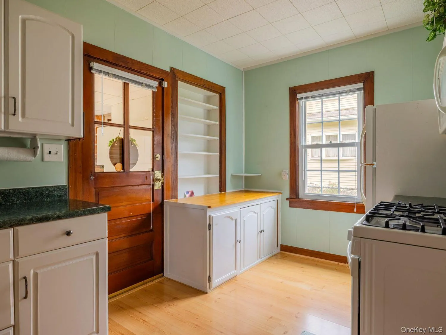 34 Tillson Road, Rosendale, NY, 3 Bedrooms Bedrooms, 6 Rooms Rooms,1 BathroomBathrooms,Residential,For Rent,Tillson,0,1045149 34 Tillson Road, Rosendale, NY, 3 Bedrooms Bedrooms, 6 Rooms Rooms,1 BathroomBathrooms,Residential,For Rent,Tillson,0,1045149
