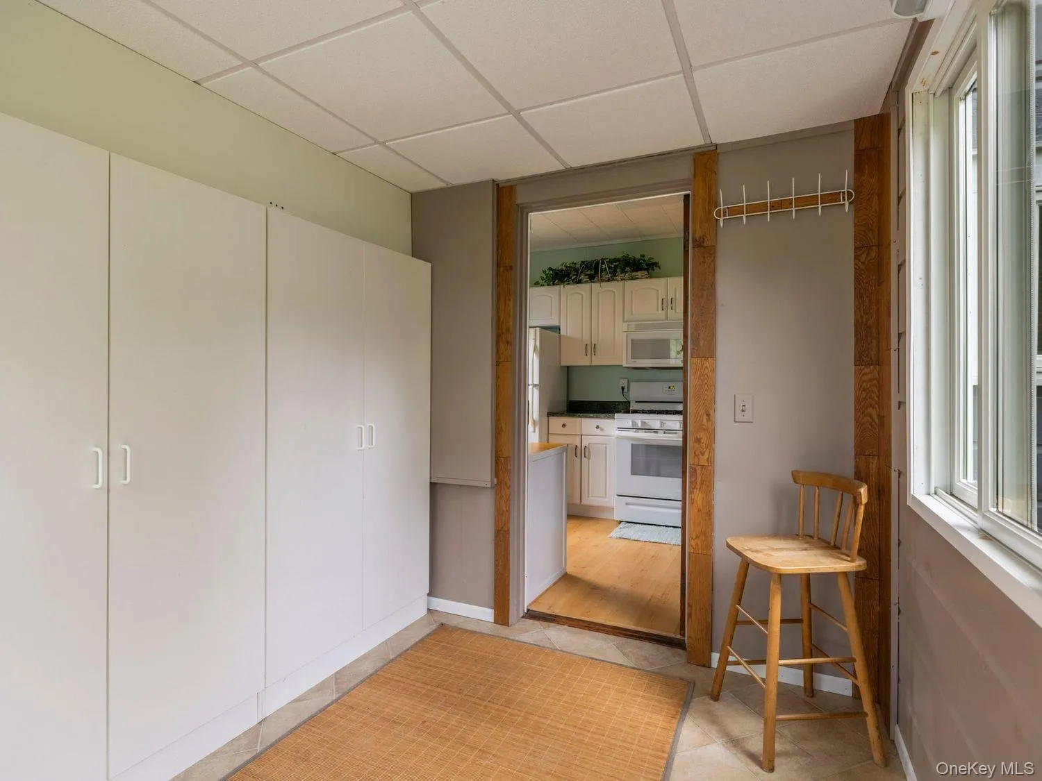 34 Tillson Road, Rosendale, NY, 3 Bedrooms Bedrooms, 6 Rooms Rooms,1 BathroomBathrooms,Residential,For Rent,Tillson,0,1045149 34 Tillson Road, Rosendale, NY, 3 Bedrooms Bedrooms, 6 Rooms Rooms,1 BathroomBathrooms,Residential,For Rent,Tillson,0,1045149