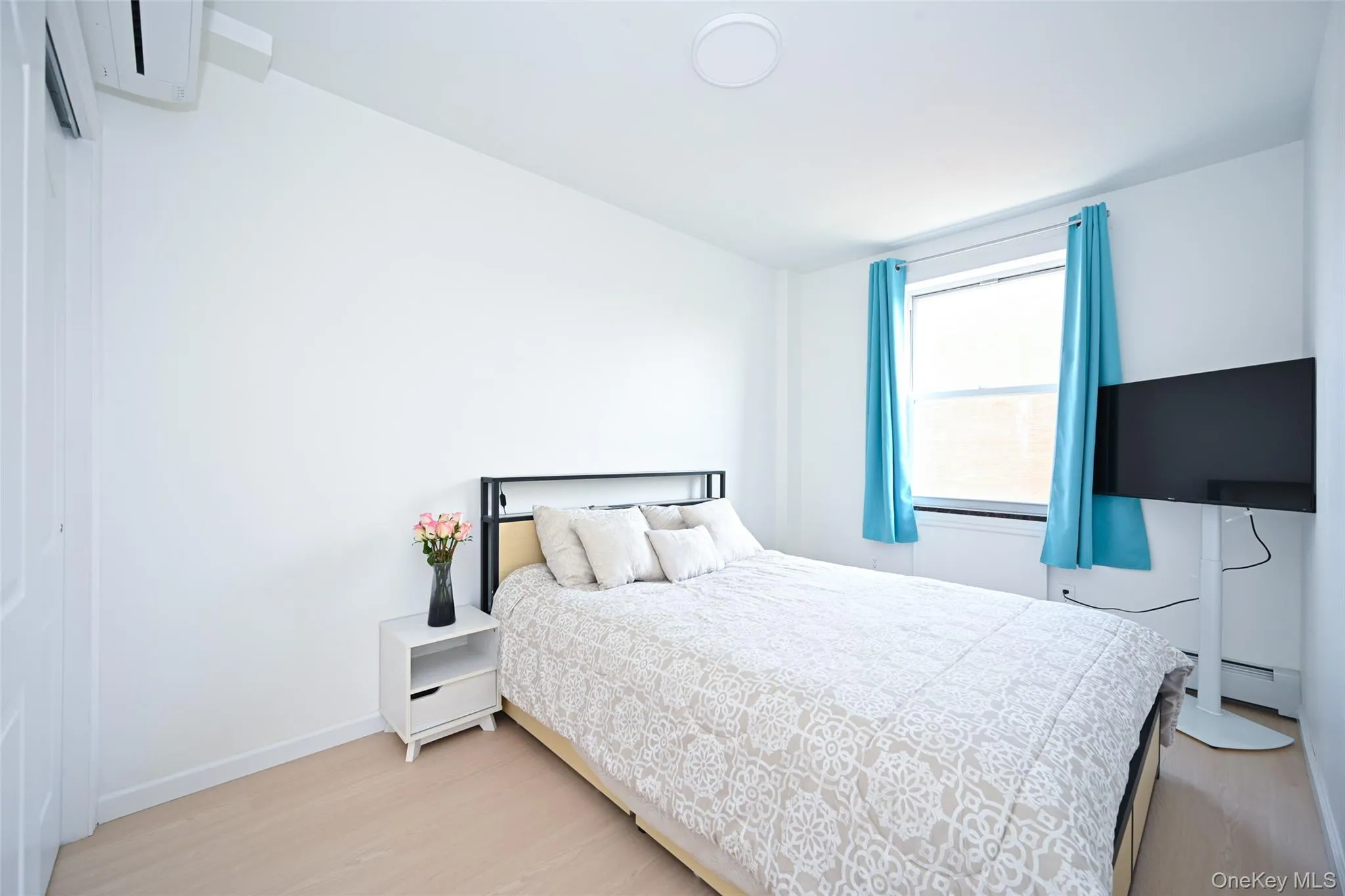 71-77 159th Street, New York, NY, 2 Bedrooms Bedrooms, 5 Rooms Rooms,1 BathroomBathrooms,Residential,For Rent,159th,0,1045150 71-77 159th Street, New York, NY, 2 Bedrooms Bedrooms, 5 Rooms Rooms,1 BathroomBathrooms,Residential,For Rent,159th,0,1045150