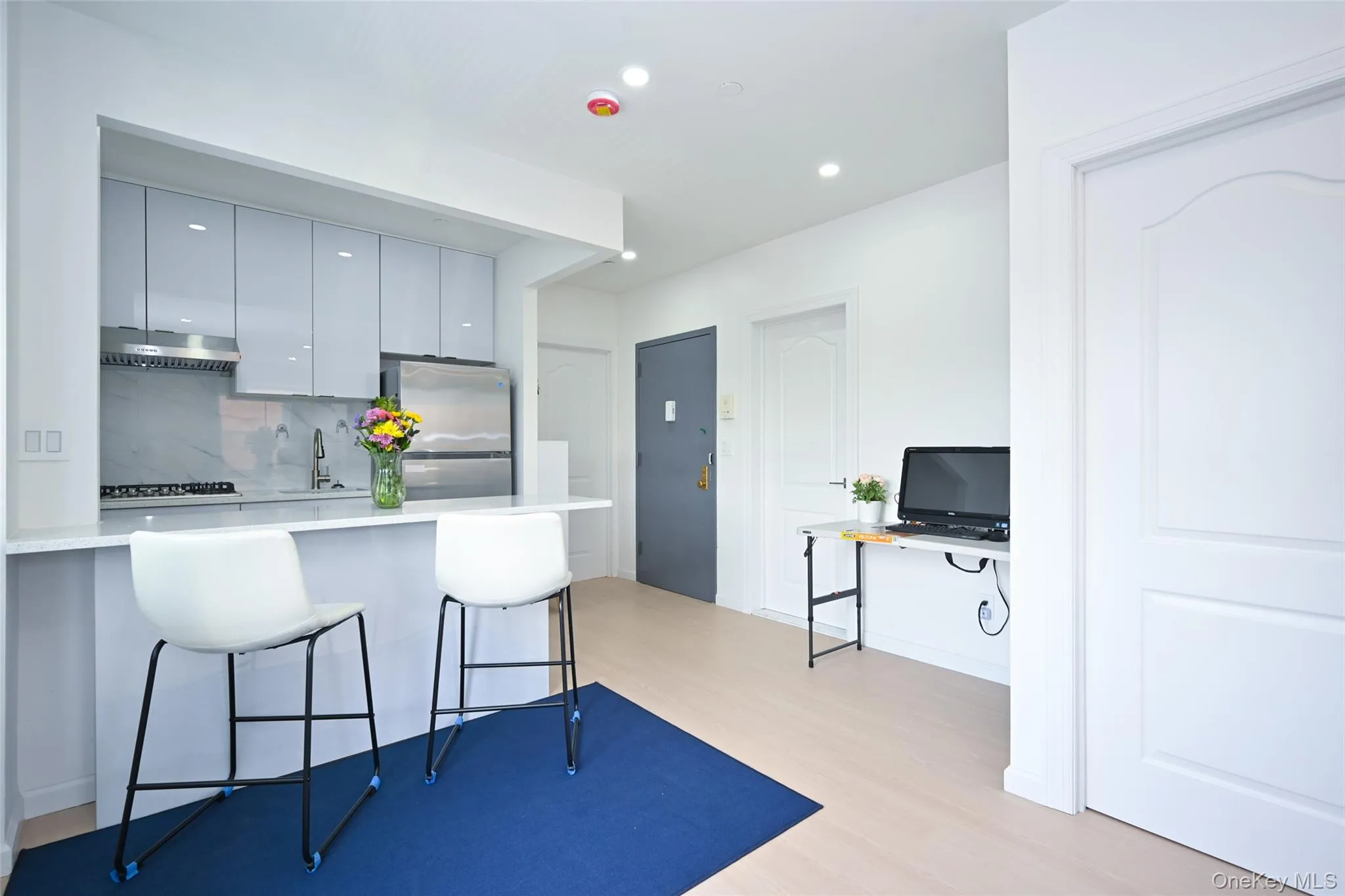 71-77 159th Street, New York, NY, 2 Bedrooms Bedrooms, 5 Rooms Rooms,1 BathroomBathrooms,Residential,For Rent,159th,0,1045150 71-77 159th Street, New York, NY, 2 Bedrooms Bedrooms, 5 Rooms Rooms,1 BathroomBathrooms,Residential,For Rent,159th,0,1045150
