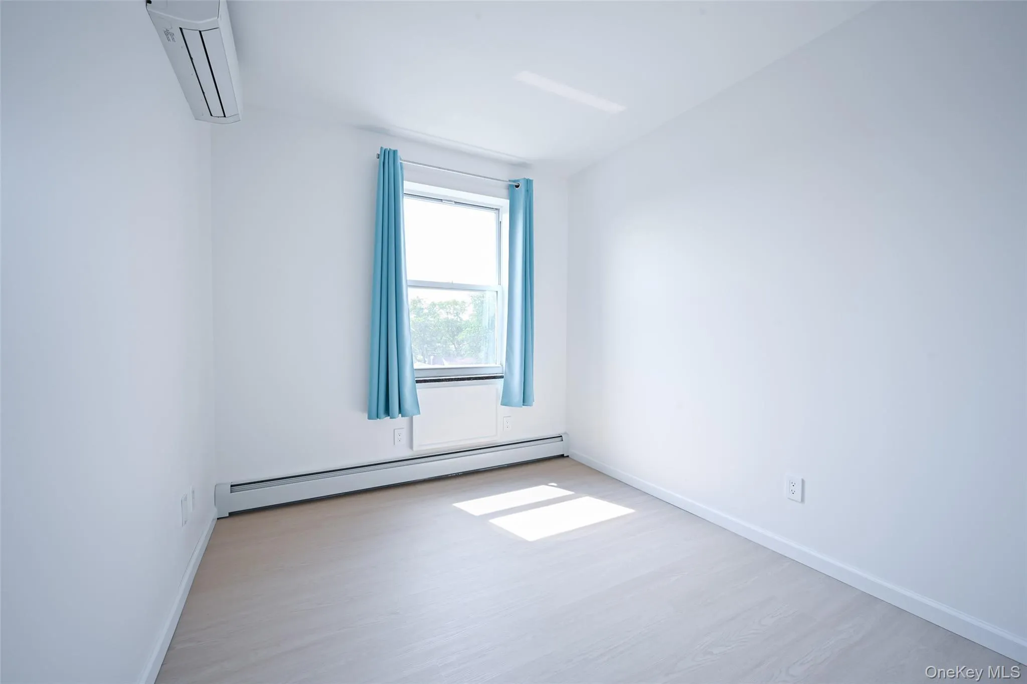 71-77 159th Street, New York, NY, 2 Bedrooms Bedrooms, 5 Rooms Rooms,1 BathroomBathrooms,Residential,For Rent,159th,0,1045150 71-77 159th Street, New York, NY, 2 Bedrooms Bedrooms, 5 Rooms Rooms,1 BathroomBathrooms,Residential,For Rent,159th,0,1045150