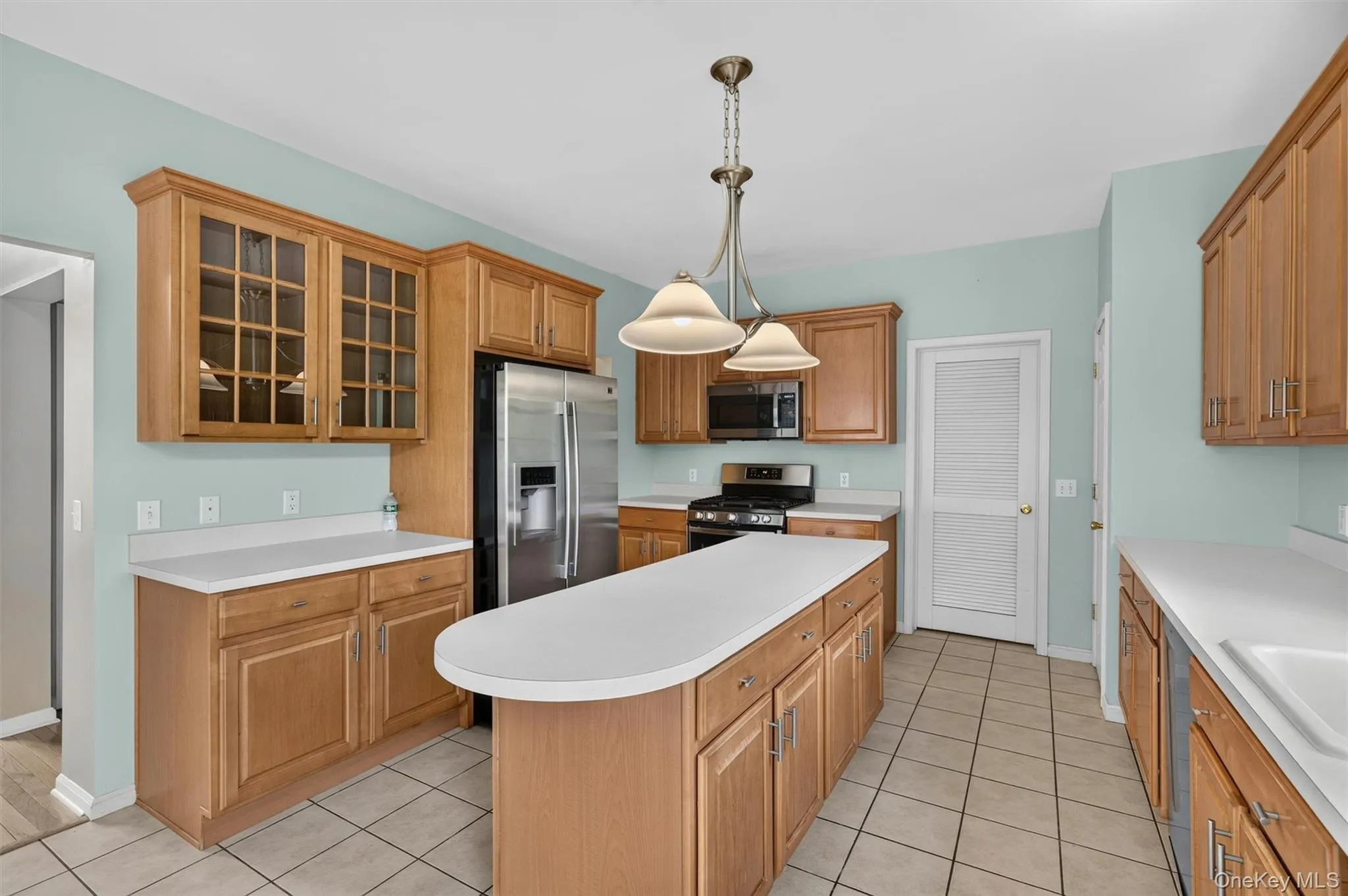 5 Oldwyck Crescent, Woodbury, NY, 4 Bedrooms Bedrooms, 8 Rooms Rooms,2 BathroomsBathrooms,Residential Lease,For Rent,Oldwyck,0,1045152 5 Oldwyck Crescent, Woodbury, NY, 4 Bedrooms Bedrooms, 8 Rooms Rooms,2 BathroomsBathrooms,Residential Lease,For Rent,Oldwyck,0,1045152