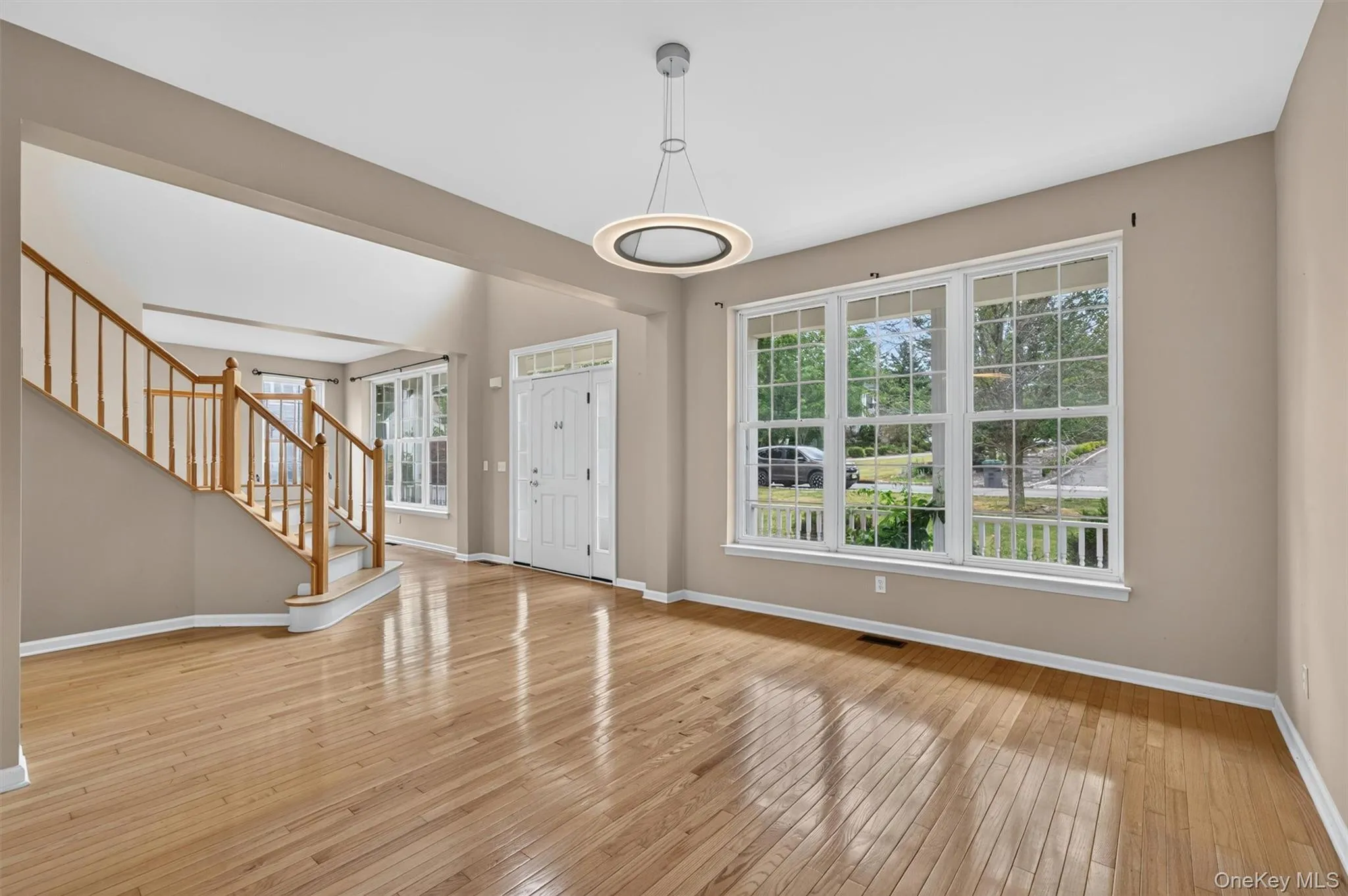 5 Oldwyck Crescent, Woodbury, NY, 4 Bedrooms Bedrooms, 8 Rooms Rooms,2 BathroomsBathrooms,Residential Lease,For Rent,Oldwyck,0,1045152 5 Oldwyck Crescent, Woodbury, NY, 4 Bedrooms Bedrooms, 8 Rooms Rooms,2 BathroomsBathrooms,Residential Lease,For Rent,Oldwyck,0,1045152