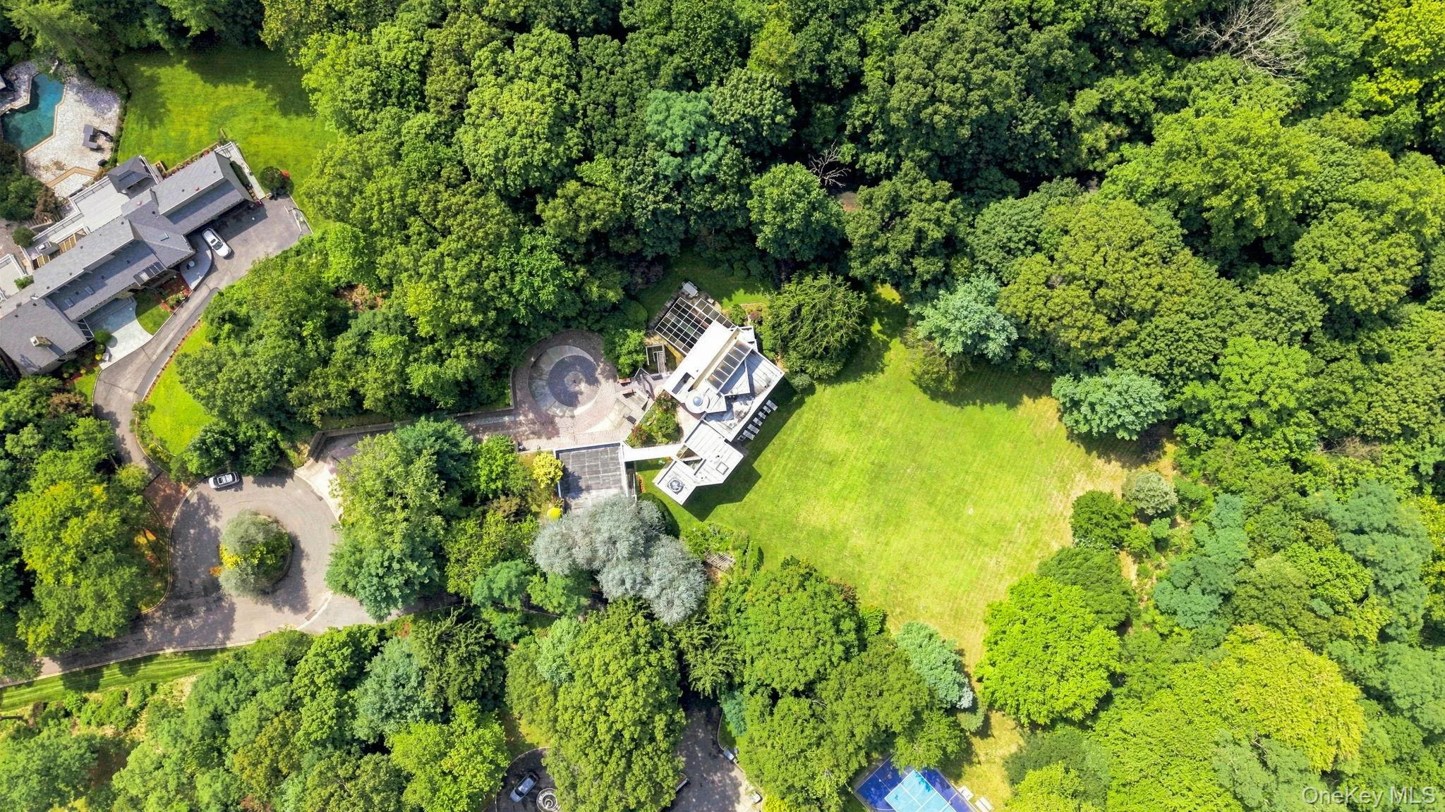 7 Mac Lean Drive, Oyster Bay, NY, 5 Bedrooms Bedrooms, 11 Rooms Rooms,4 BathroomsBathrooms,Residential,For Rent,Mac Lean,0,1045154 7 Mac Lean Drive, Oyster Bay, NY, 5 Bedrooms Bedrooms, 11 Rooms Rooms,4 BathroomsBathrooms,Residential,For Rent,Mac Lean,0,1045154