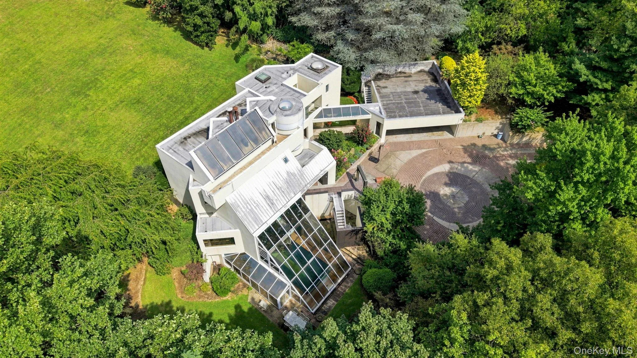 7 Mac Lean Drive, Oyster Bay, NY, 5 Bedrooms Bedrooms, 11 Rooms Rooms,4 BathroomsBathrooms,Residential,For Rent,Mac Lean,0,1045154 7 Mac Lean Drive, Oyster Bay, NY, 5 Bedrooms Bedrooms, 11 Rooms Rooms,4 BathroomsBathrooms,Residential,For Rent,Mac Lean,0,1045154