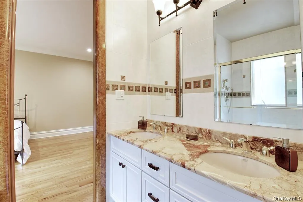 527 Manhasset Woods Road, North Hempstead, NY, 5 Bedrooms Bedrooms, 22 Rooms Rooms,5 BathroomsBathrooms,Residential,For Rent,Manhasset Woods,0,1045158 527 Manhasset Woods Road, North Hempstead, NY, 5 Bedrooms Bedrooms, 22 Rooms Rooms,5 BathroomsBathrooms,Residential,For Rent,Manhasset Woods,0,1045158