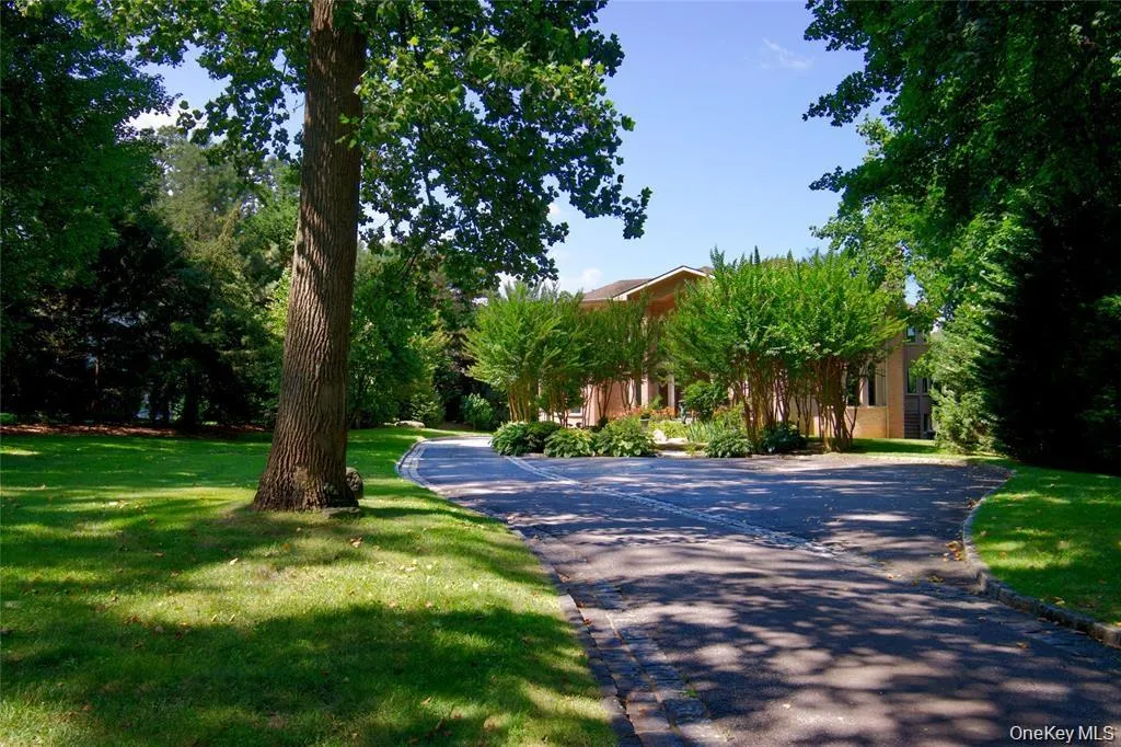527 Manhasset Woods Road, North Hempstead, NY, 5 Bedrooms Bedrooms, 22 Rooms Rooms,5 BathroomsBathrooms,Residential,For Rent,Manhasset Woods,0,1045158 527 Manhasset Woods Road, North Hempstead, NY, 5 Bedrooms Bedrooms, 22 Rooms Rooms,5 BathroomsBathrooms,Residential,For Rent,Manhasset Woods,0,1045158