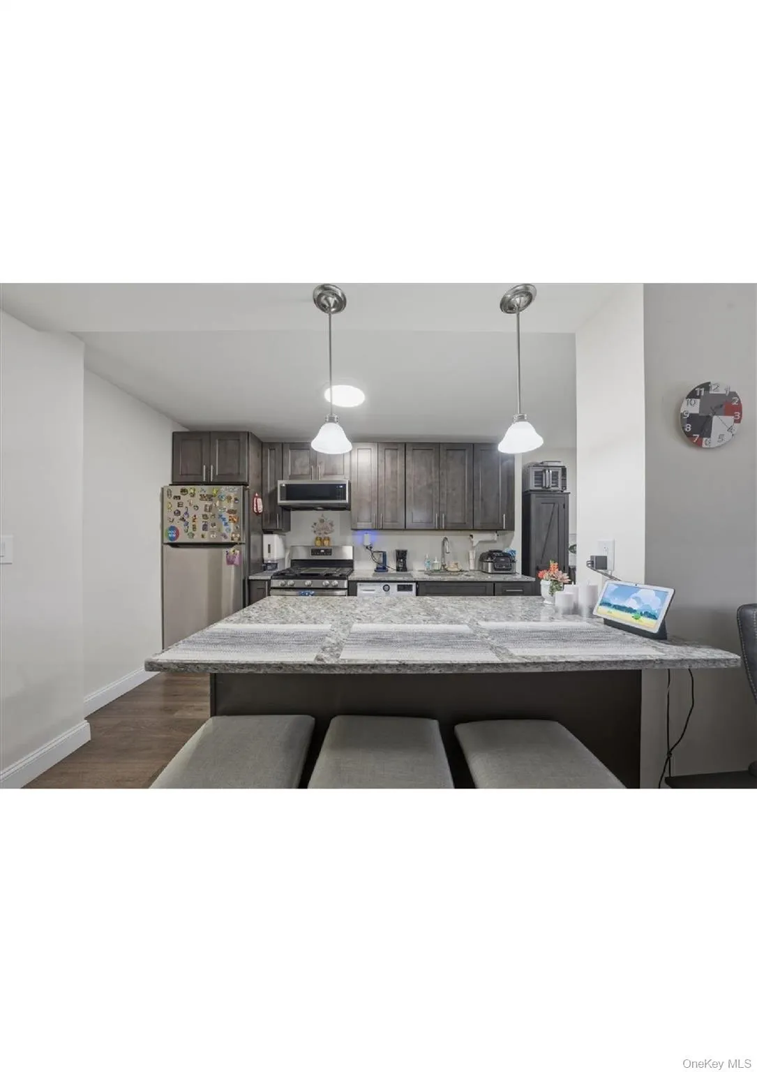 825 Morrison Avenue, New York, NY, 2 Bedrooms Bedrooms, 5 Rooms Rooms,1 BathroomBathrooms,Residential,For Rent,Morrison,0,1045160 825 Morrison Avenue, New York, NY, 2 Bedrooms Bedrooms, 5 Rooms Rooms,1 BathroomBathrooms,Residential,For Rent,Morrison,0,1045160