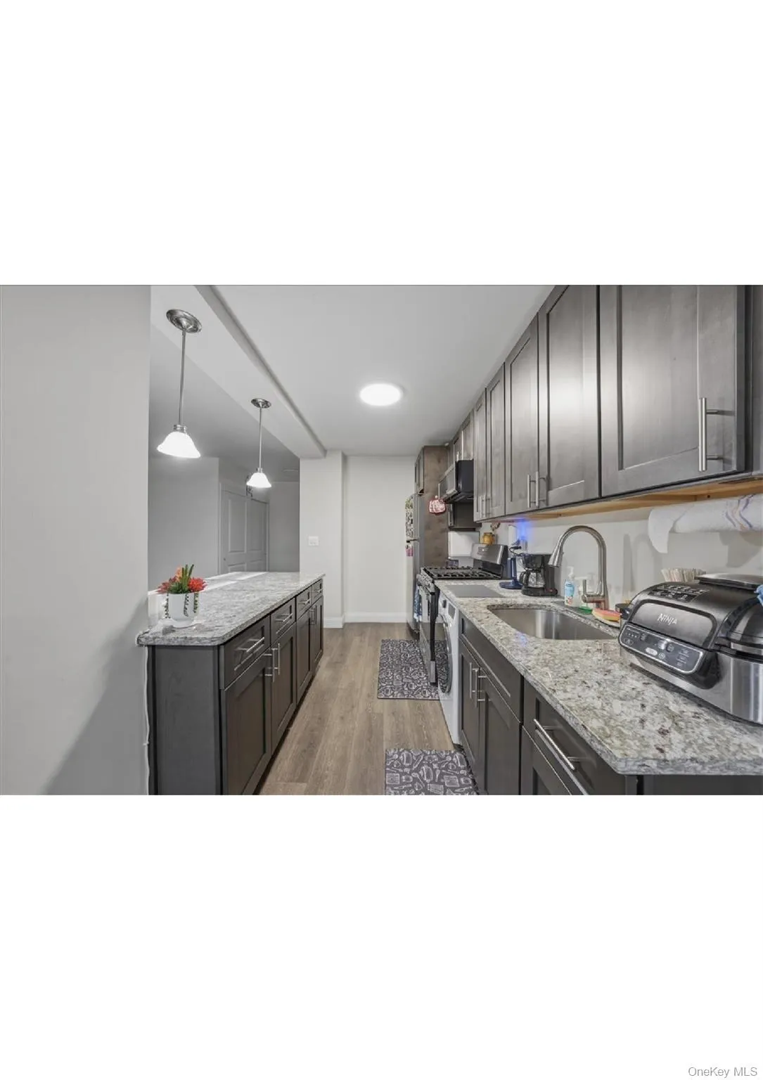 825 Morrison Avenue, New York, NY, 2 Bedrooms Bedrooms, 5 Rooms Rooms,1 BathroomBathrooms,Residential,For Rent,Morrison,0,1045160 825 Morrison Avenue, New York, NY, 2 Bedrooms Bedrooms, 5 Rooms Rooms,1 BathroomBathrooms,Residential,For Rent,Morrison,0,1045160