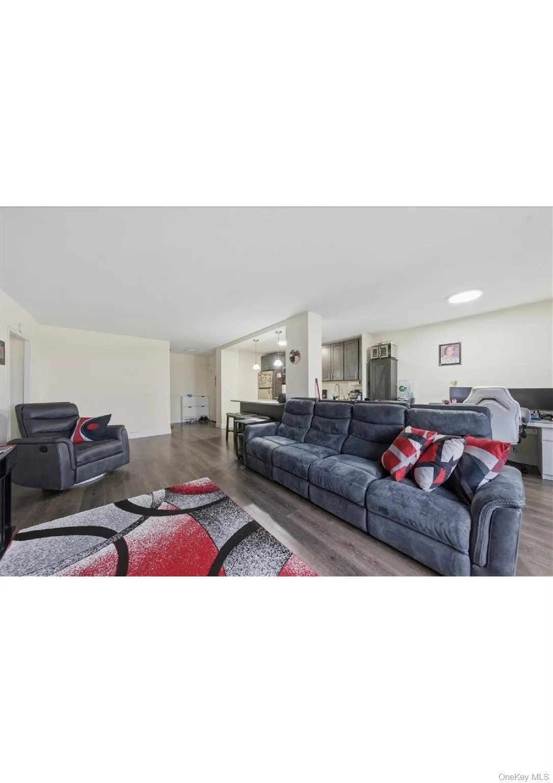 825 Morrison Avenue, New York, NY, 2 Bedrooms Bedrooms, 5 Rooms Rooms,1 BathroomBathrooms,Residential,For Rent,Morrison,0,1045160 825 Morrison Avenue, New York, NY, 2 Bedrooms Bedrooms, 5 Rooms Rooms,1 BathroomBathrooms,Residential,For Rent,Morrison,0,1045160