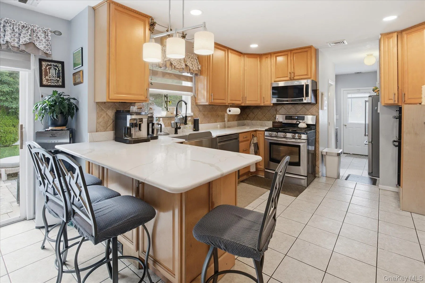 53 Howard Drive, Brookhaven, NY, 4 Bedrooms Bedrooms, 12 Rooms Rooms,3 BathroomsBathrooms,Residential,For Rent,Howard,0,1045161 53 Howard Drive, Brookhaven, NY, 4 Bedrooms Bedrooms, 12 Rooms Rooms,3 BathroomsBathrooms,Residential,For Rent,Howard,0,1045161