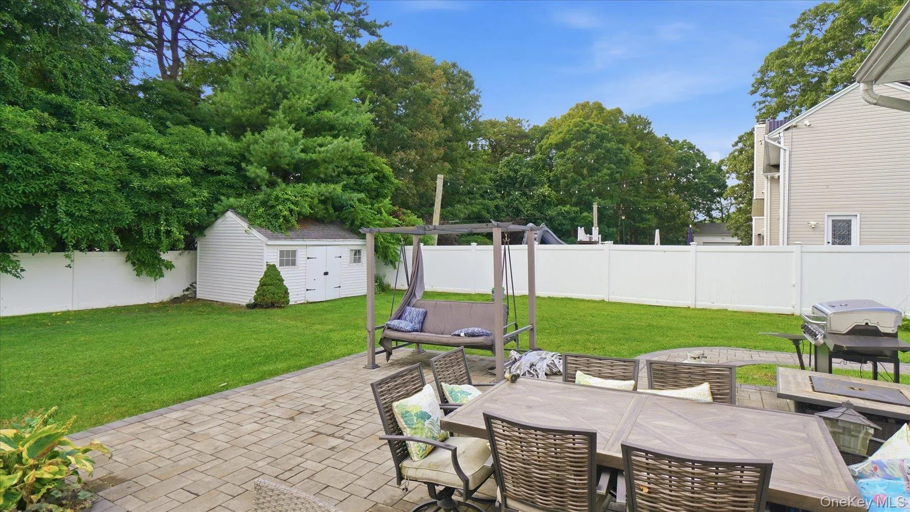 53 Howard Drive, Brookhaven, NY, 4 Bedrooms Bedrooms, 12 Rooms Rooms,3 BathroomsBathrooms,Residential,For Rent,Howard,0,1045161 53 Howard Drive, Brookhaven, NY, 4 Bedrooms Bedrooms, 12 Rooms Rooms,3 BathroomsBathrooms,Residential,For Rent,Howard,0,1045161