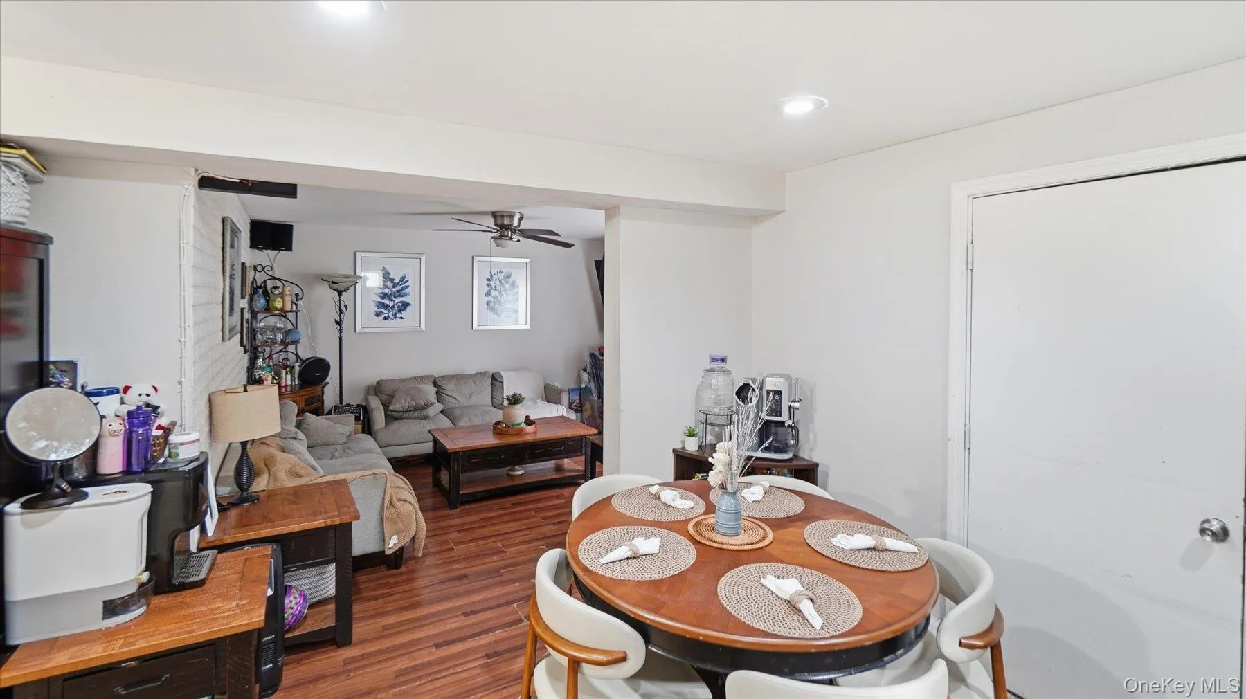 53 Howard Drive, Brookhaven, NY, 4 Bedrooms Bedrooms, 12 Rooms Rooms,3 BathroomsBathrooms,Residential,For Rent,Howard,0,1045161 53 Howard Drive, Brookhaven, NY, 4 Bedrooms Bedrooms, 12 Rooms Rooms,3 BathroomsBathrooms,Residential,For Rent,Howard,0,1045161