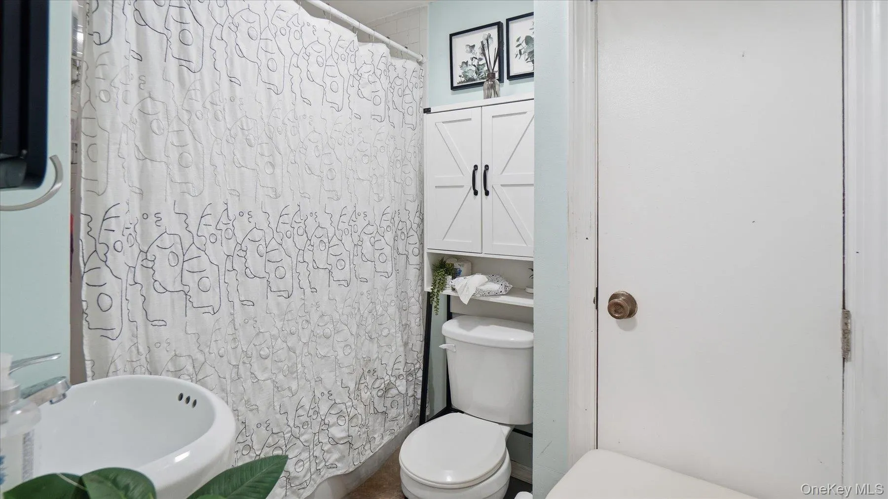 53 Howard Drive, Brookhaven, NY, 4 Bedrooms Bedrooms, 12 Rooms Rooms,3 BathroomsBathrooms,Residential,For Rent,Howard,0,1045161 53 Howard Drive, Brookhaven, NY, 4 Bedrooms Bedrooms, 12 Rooms Rooms,3 BathroomsBathrooms,Residential,For Rent,Howard,0,1045161