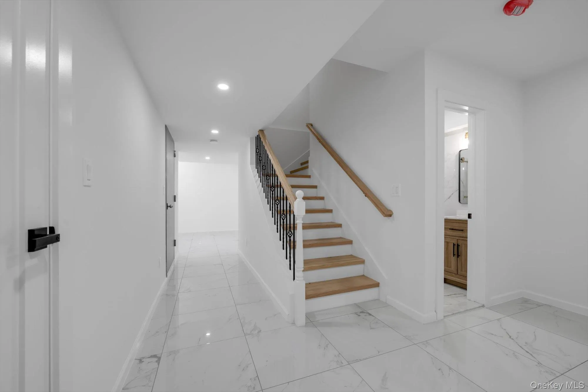 8366 Charlecote Ridge, New York, NY, 3 Bedrooms Bedrooms, 7 Rooms Rooms,4 BathroomsBathrooms,Residential,For Rent,Charlecote,0,1045162 8366 Charlecote Ridge, New York, NY, 3 Bedrooms Bedrooms, 7 Rooms Rooms,4 BathroomsBathrooms,Residential,For Rent,Charlecote,0,1045162